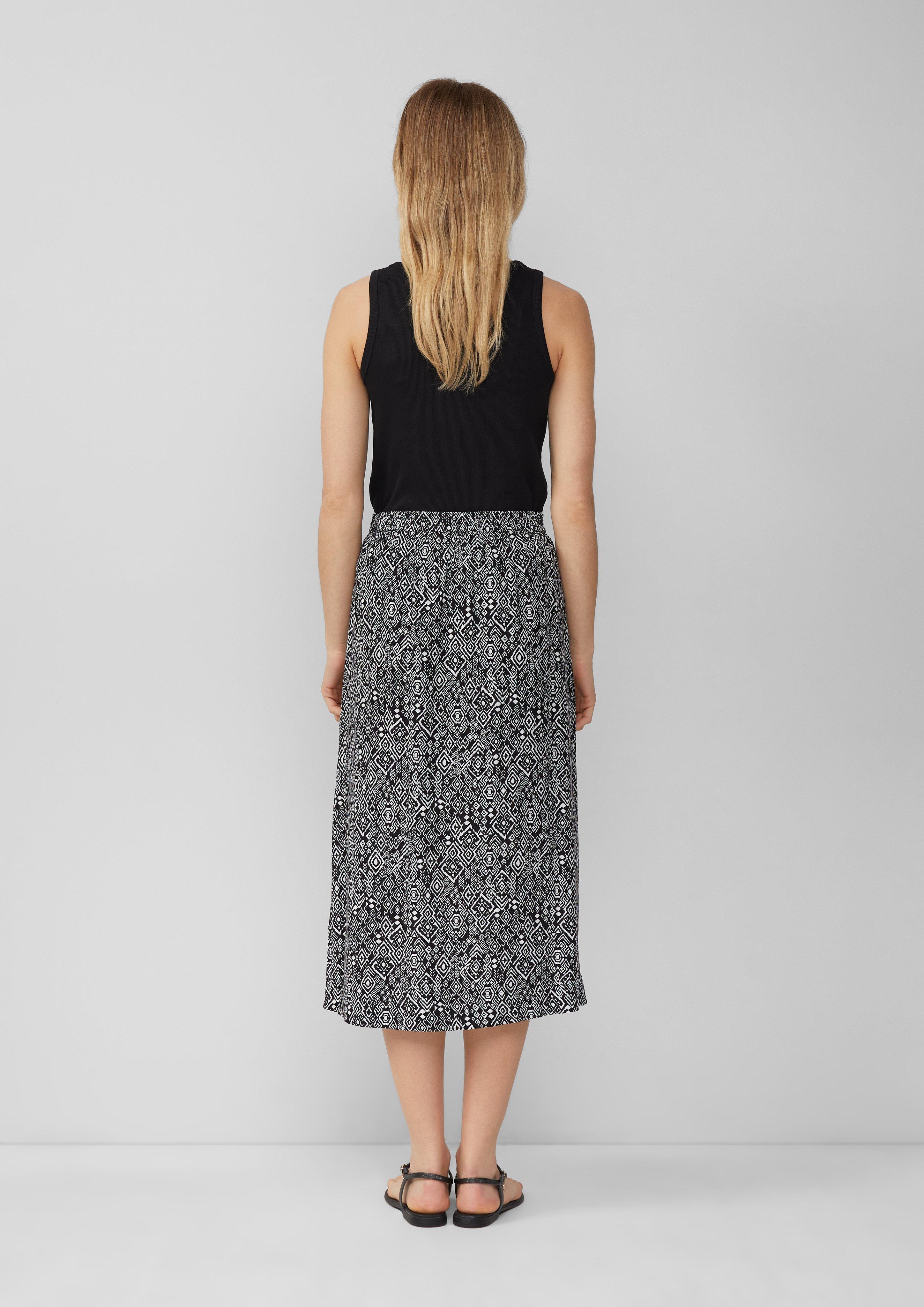 Suknja in 99B0, 35B0 & 60B0