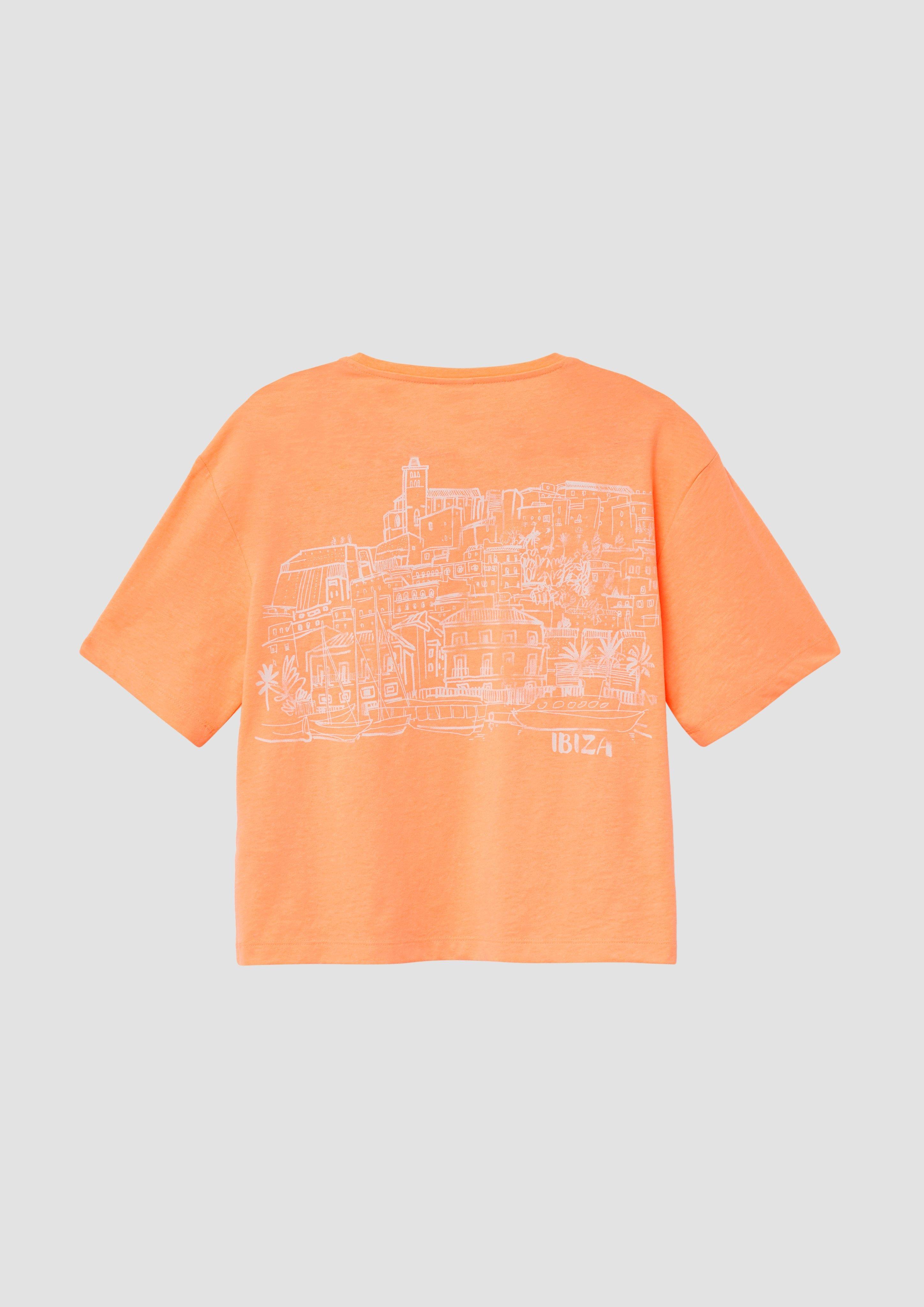 T-shirt in 0068, 6115, 0100, 4424 & 0700