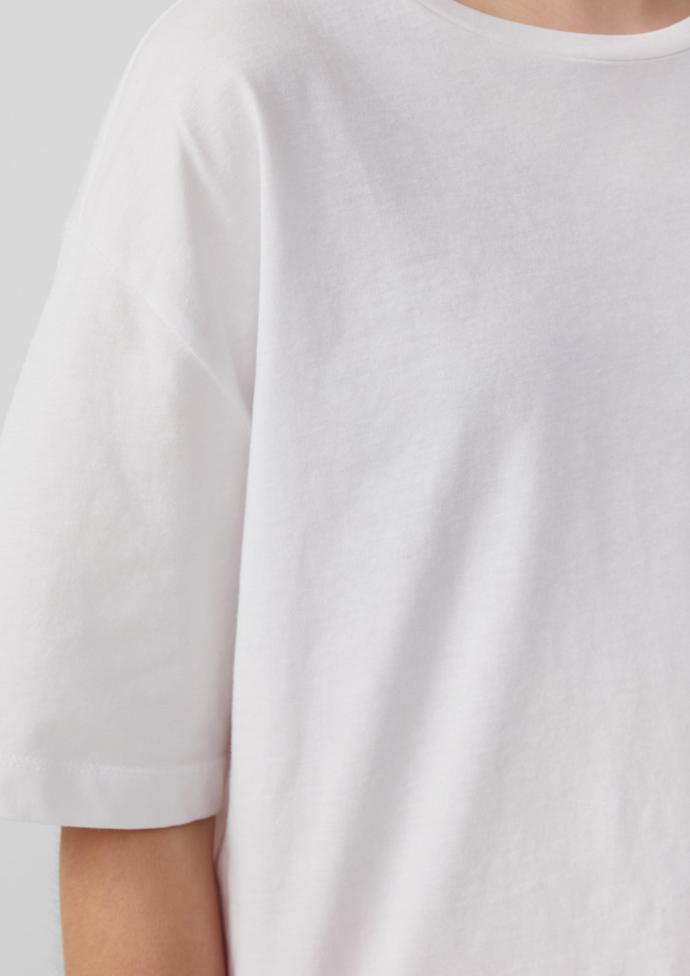 T-shirt in 0100, 6115, 0068, 4424 & 0700