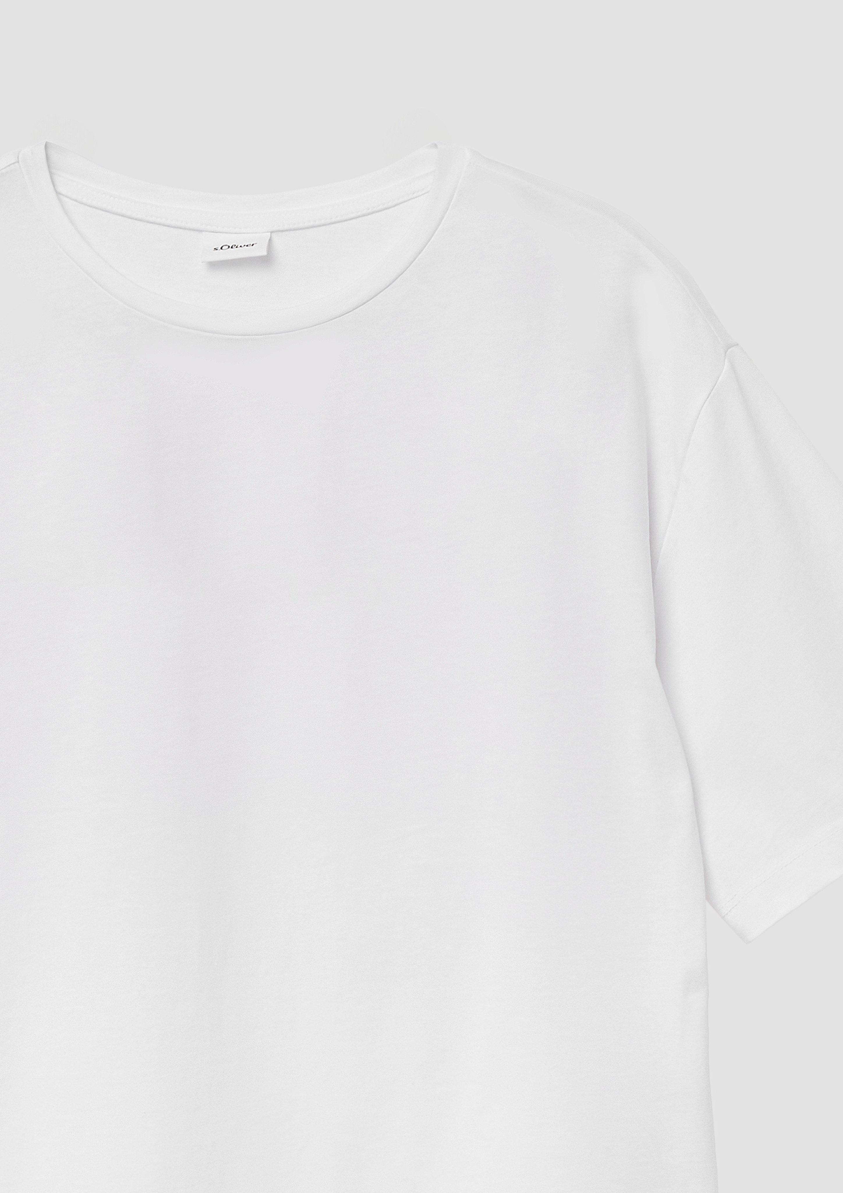 T-shirt in 0100, 6115, 0068, 4424 & 0700