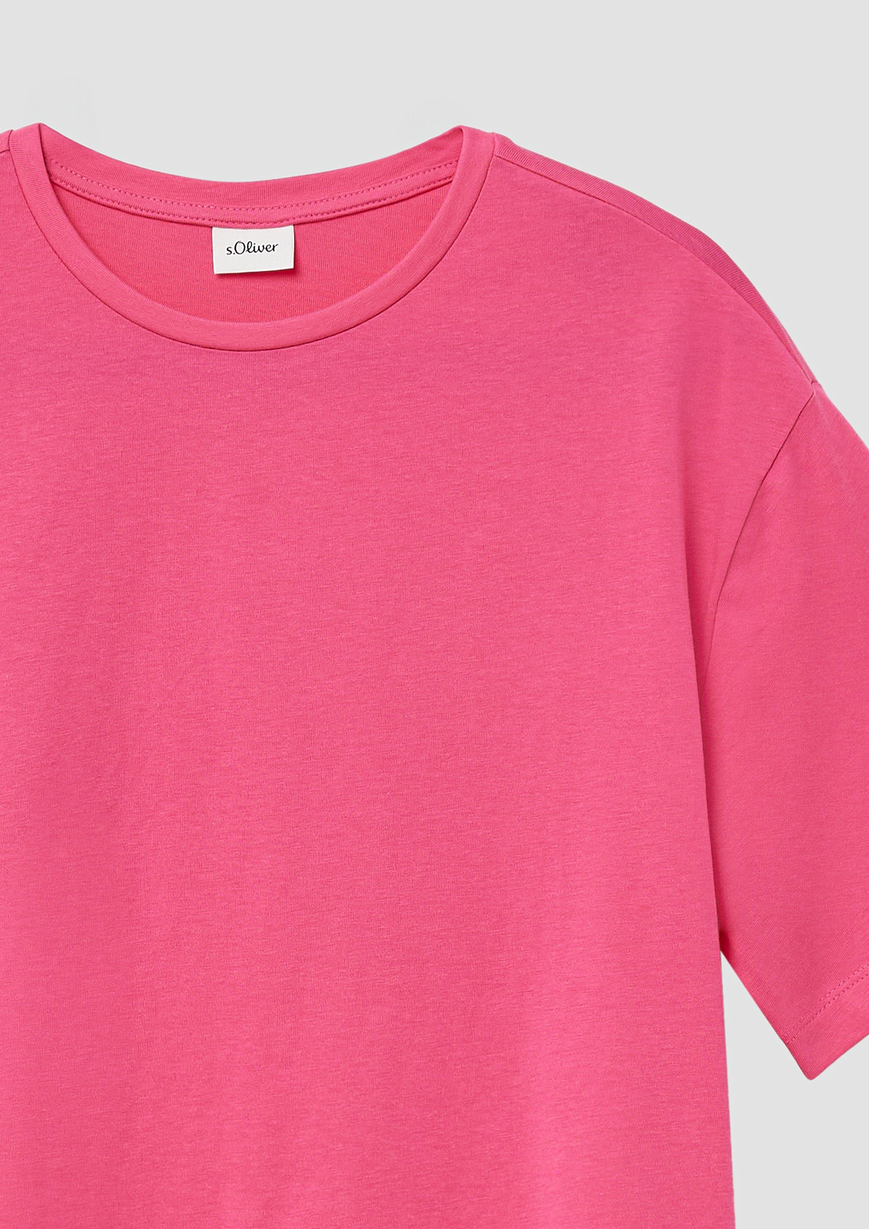 T-shirt in 4424, 6115, 0100, 0068 & 0700