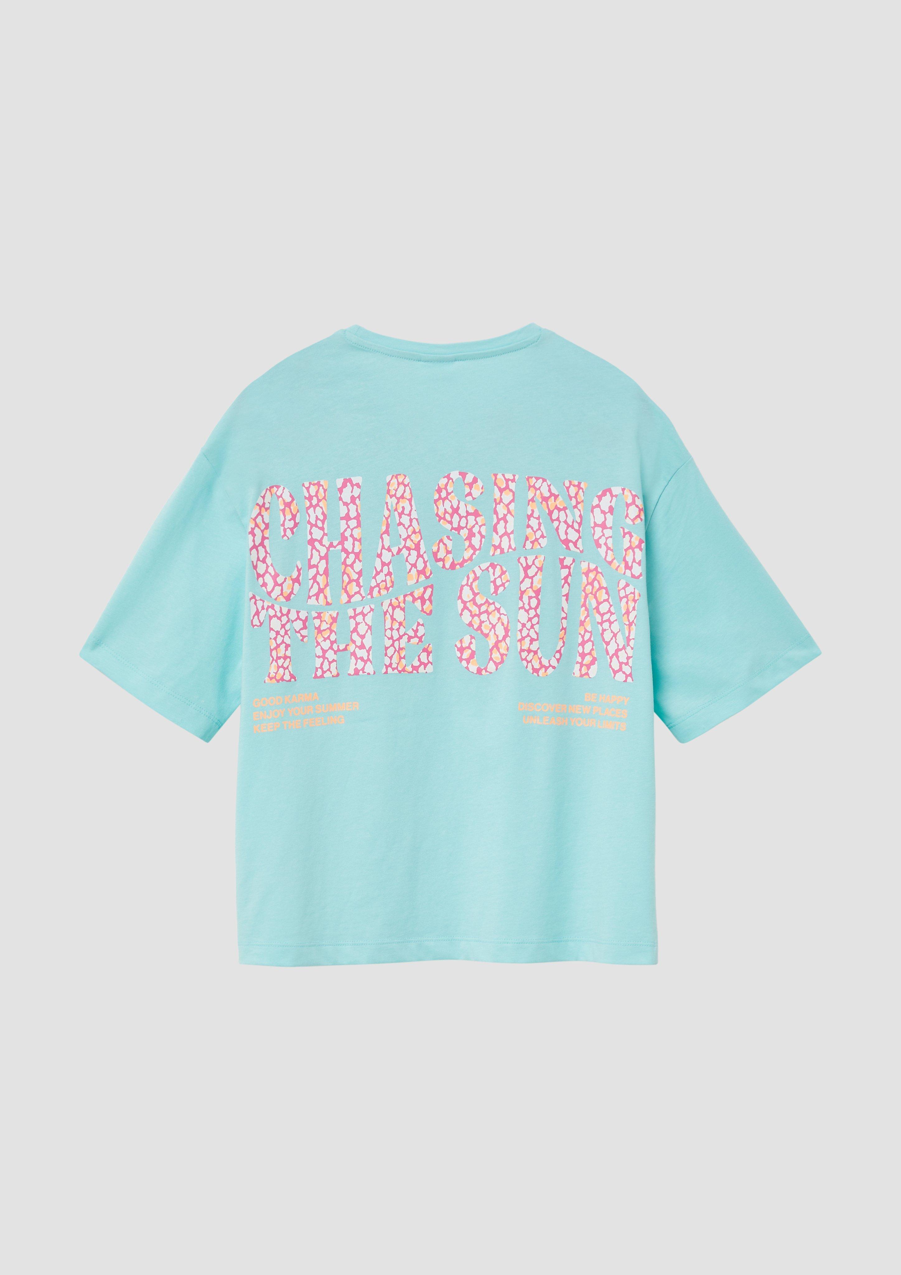 T-shirt in 6115, 0100, 0068, 4424 & 0700