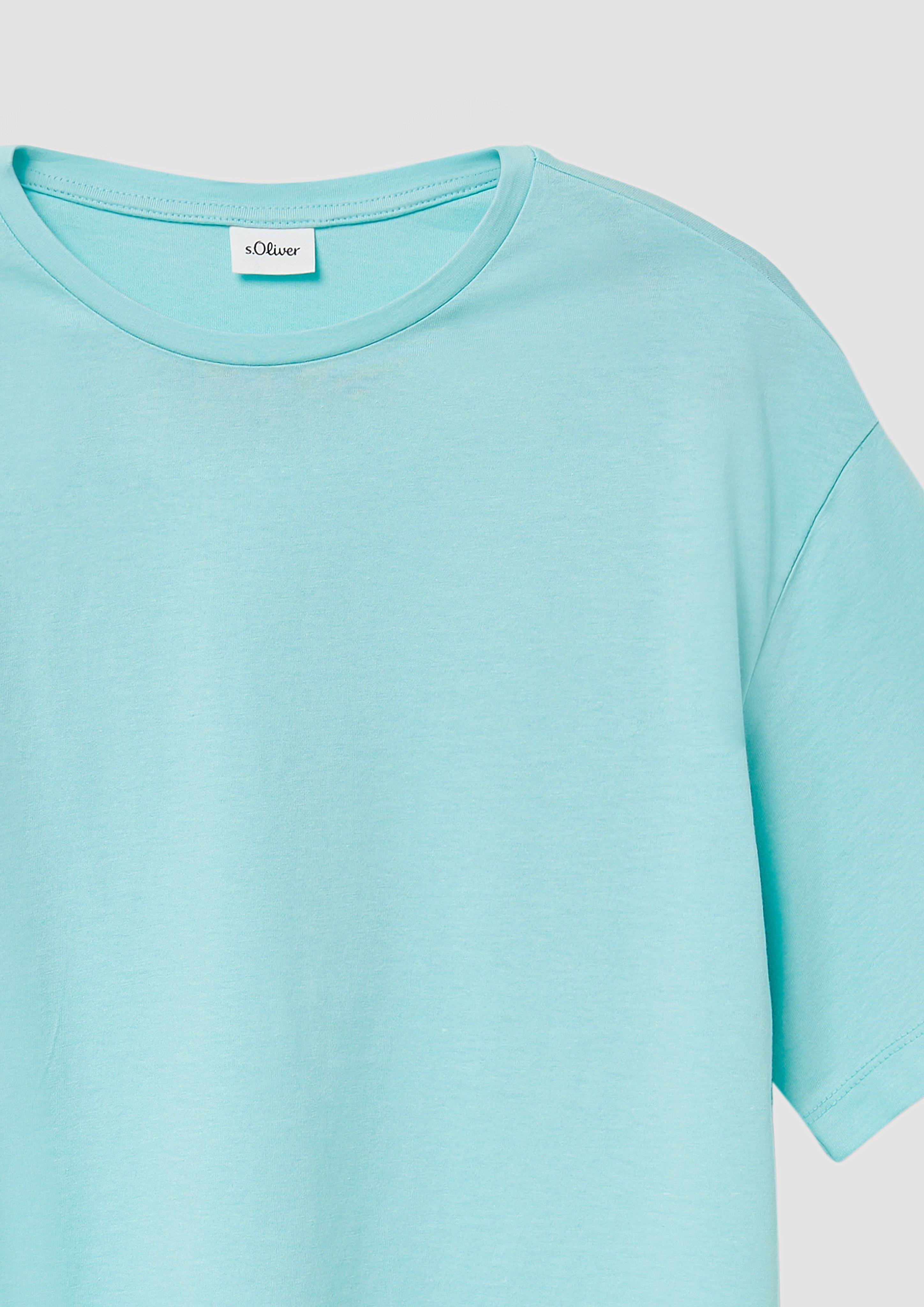 T-shirt in 6115, 0100, 0068, 4424 & 0700