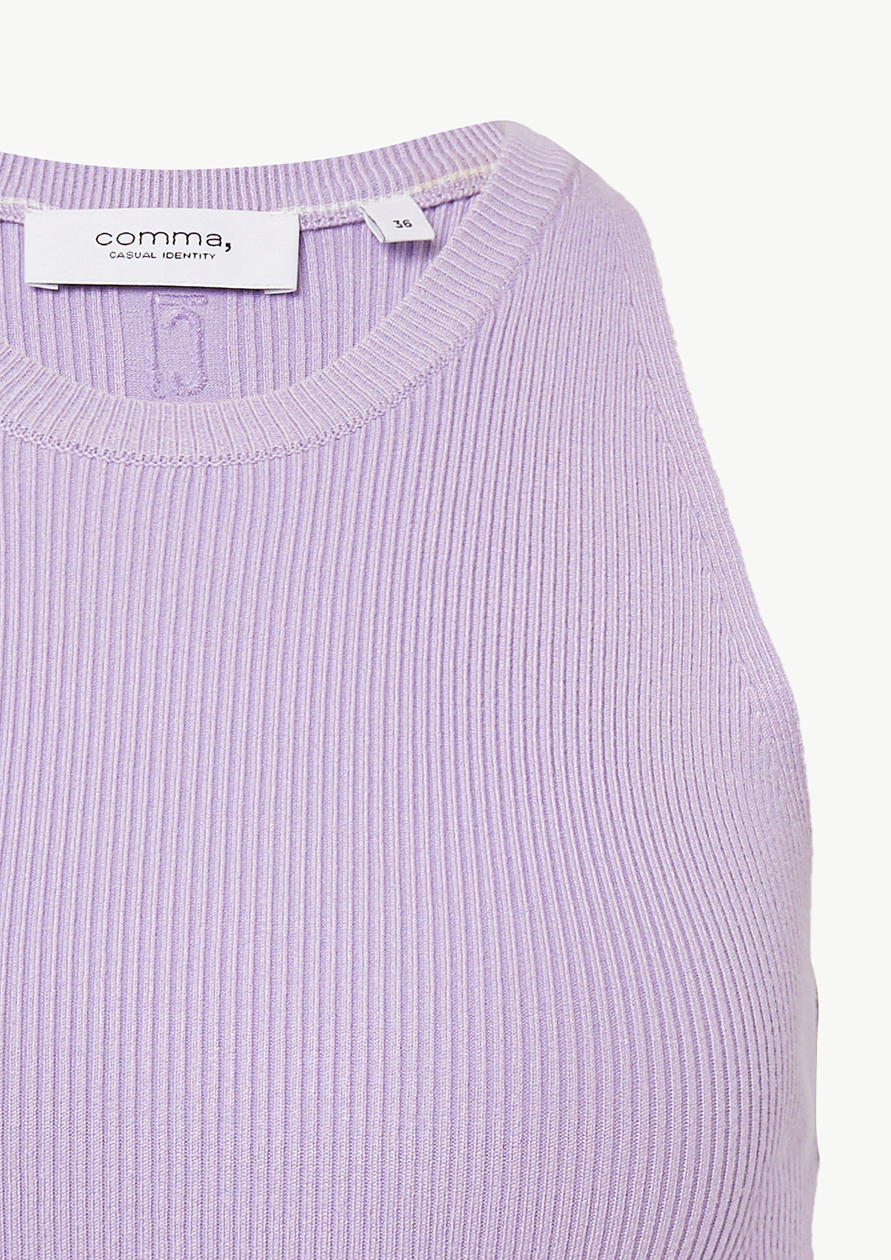 Knitted vest in 4818 & 0120