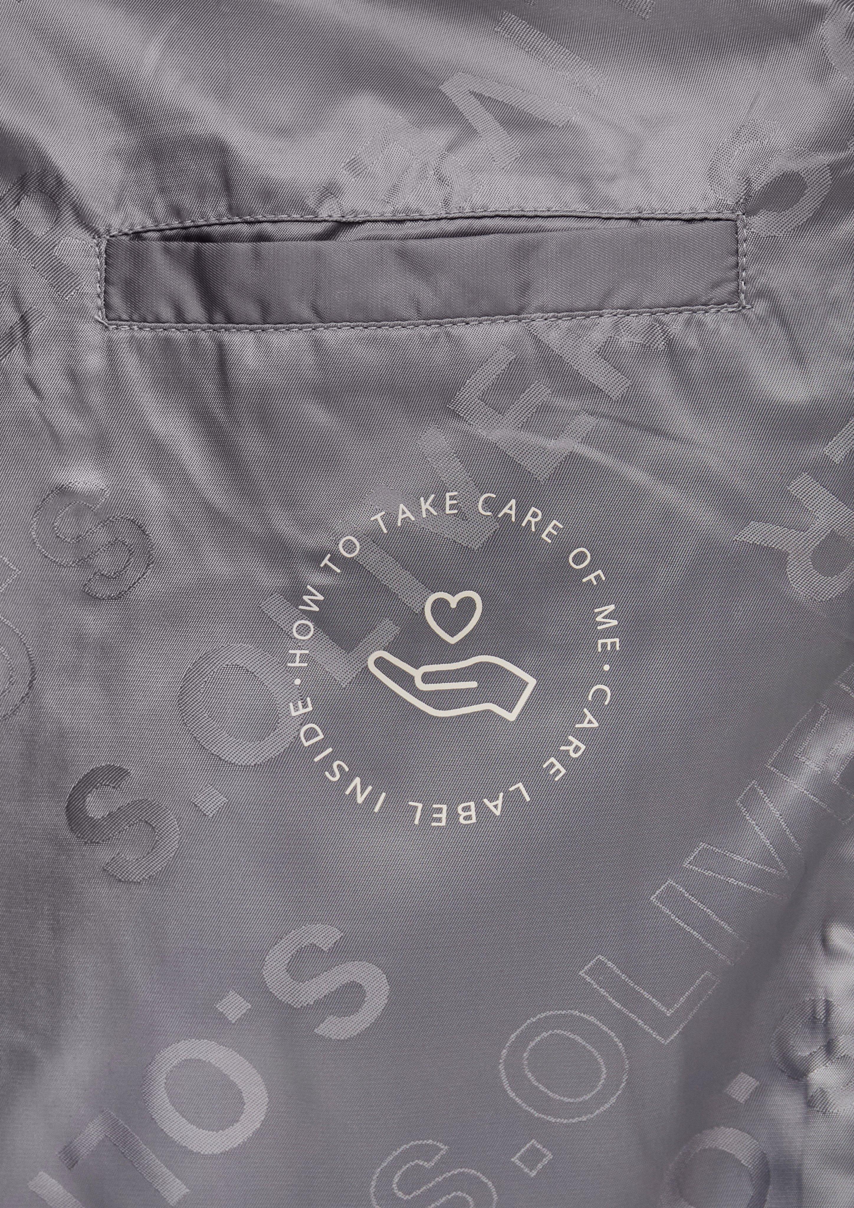 Manteau d'extérieur in 97W2, 6933, 96W7 & 81W9