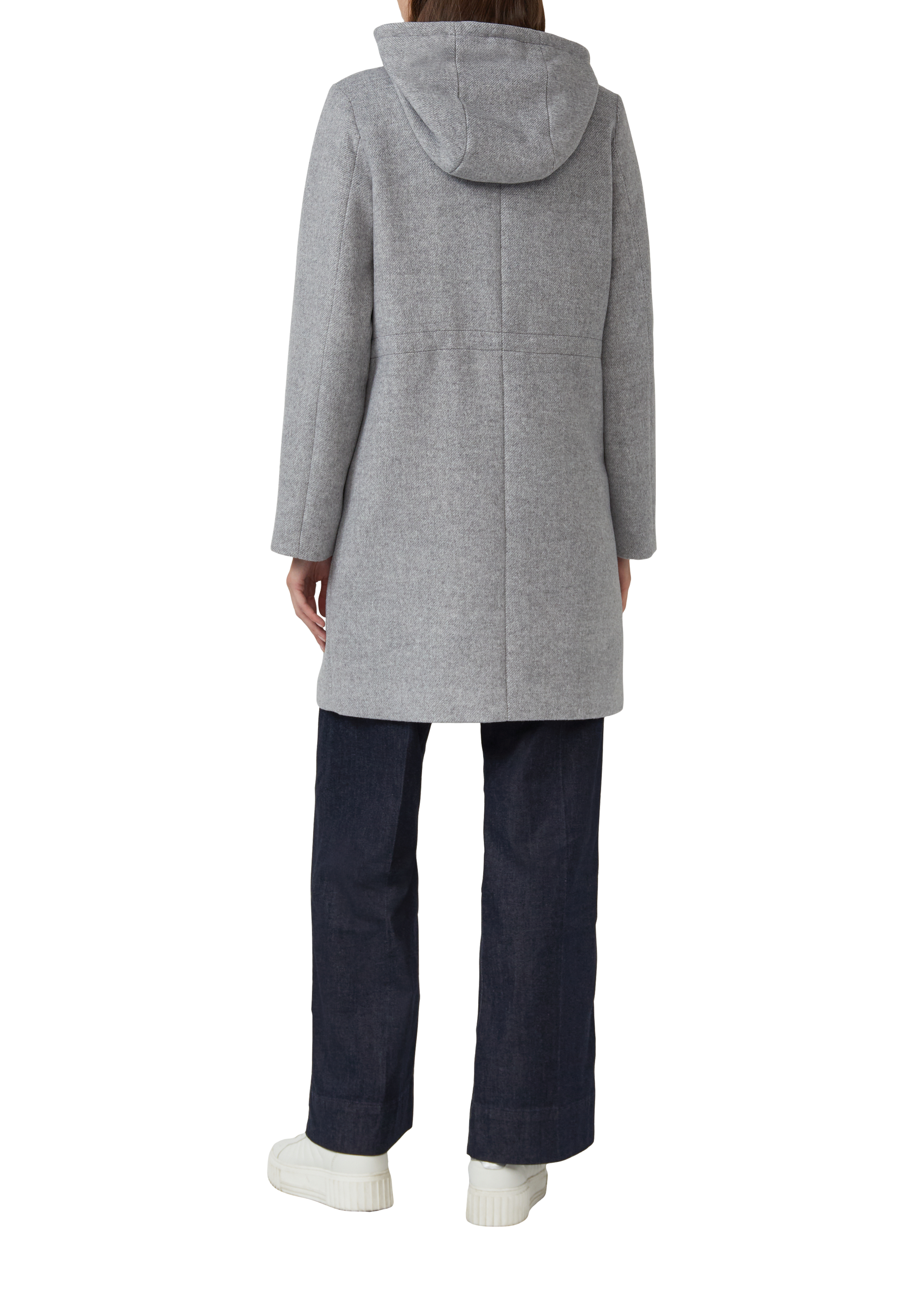 Thumbnail - Outdoor-Mantel