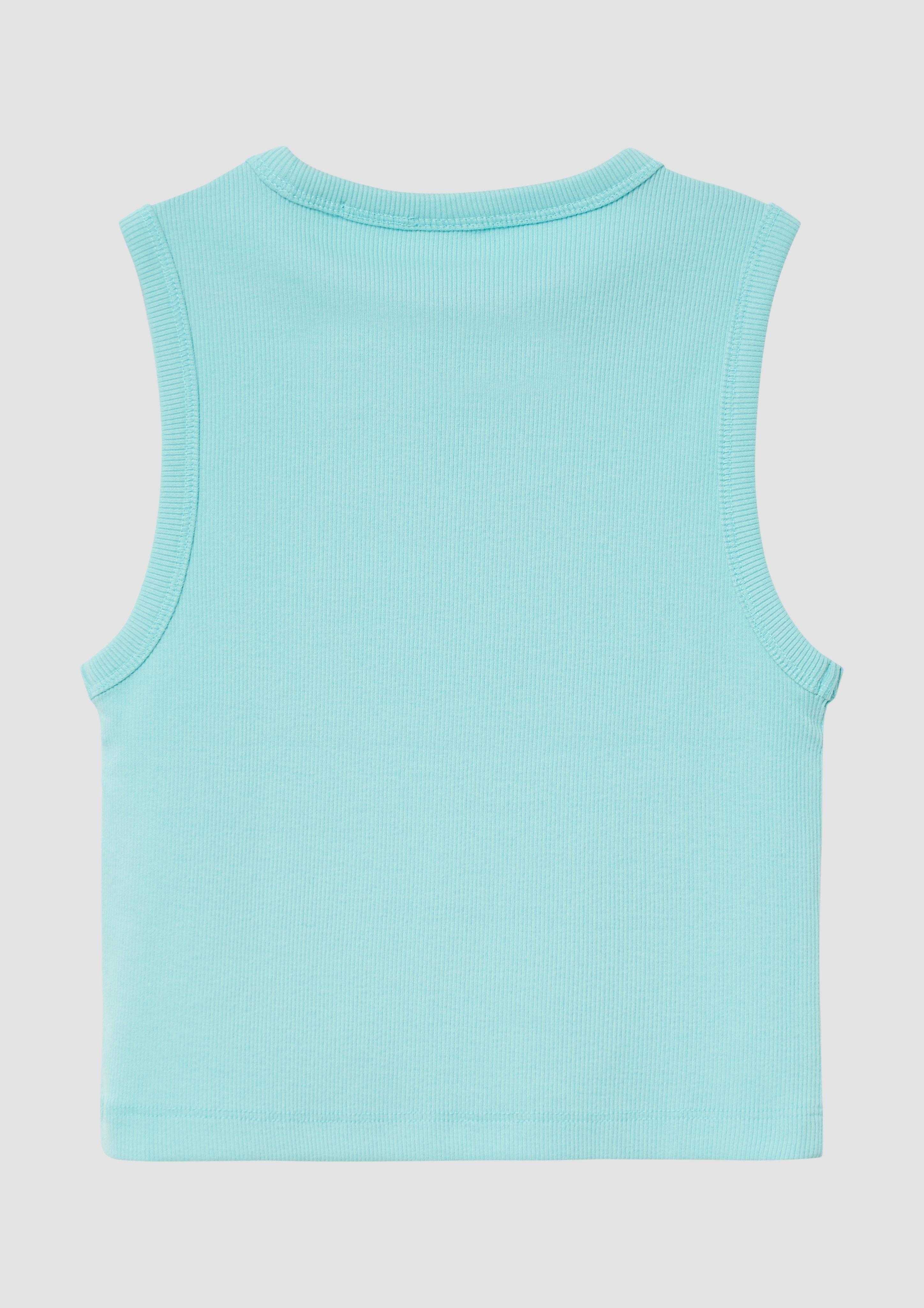 T-shirt in 6115, 4424, 0068 & 0700