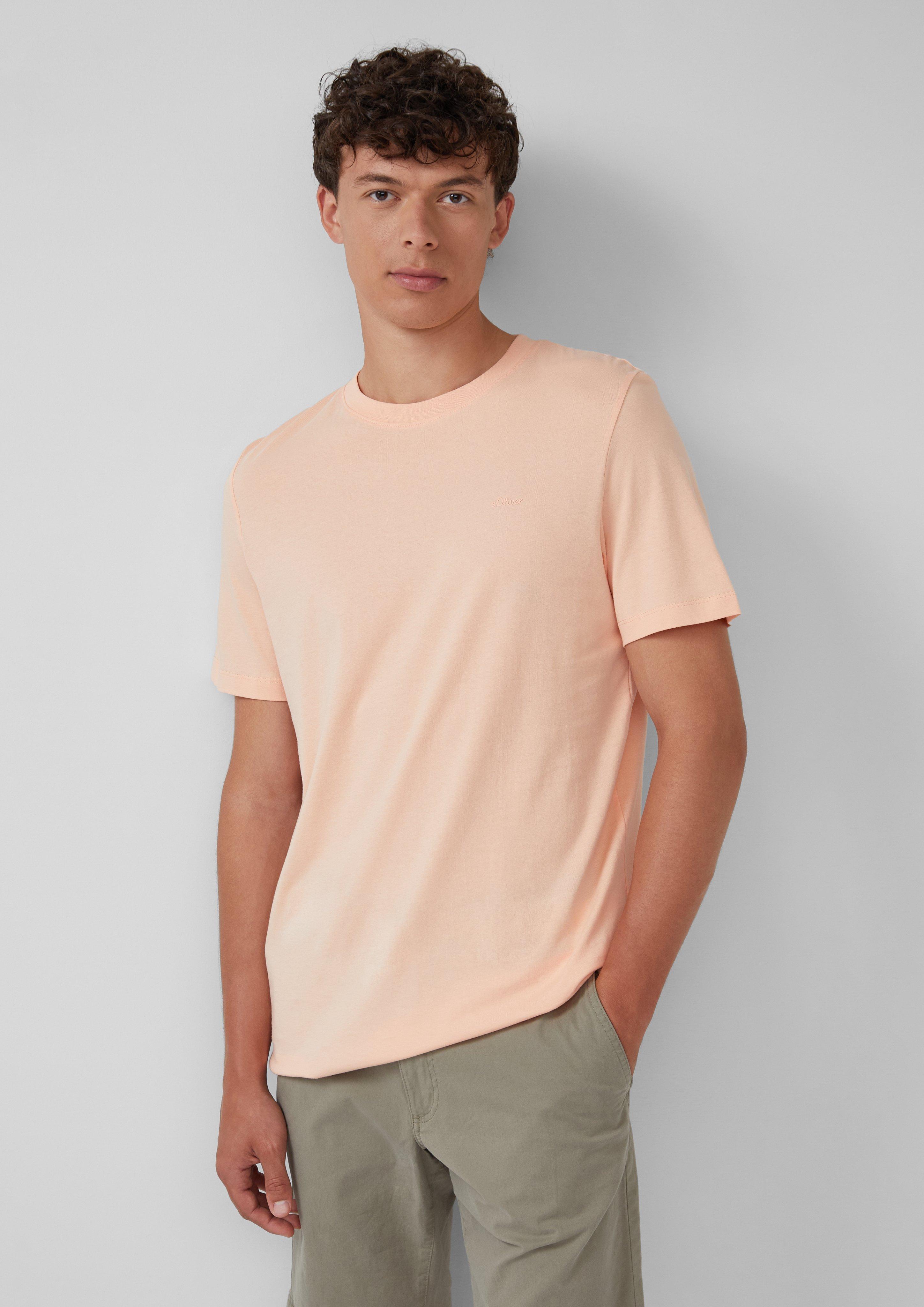 T-shirt in 2018, 7880 & 7595