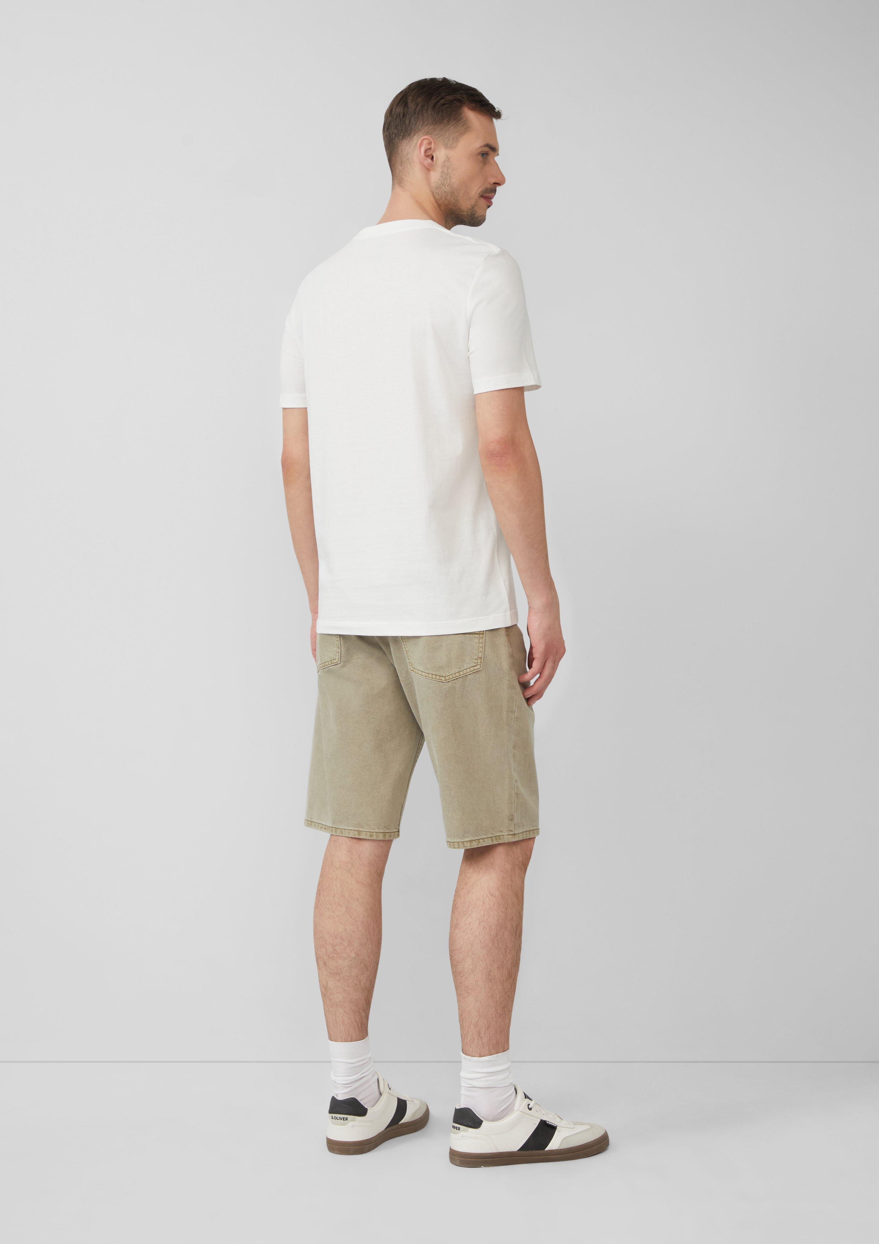 T-shirt in 01D2, 94D1, 60D1, 60D2, 94D2, 78D1, 78D2, 58D2, 58D1, 01D1 & 20D1