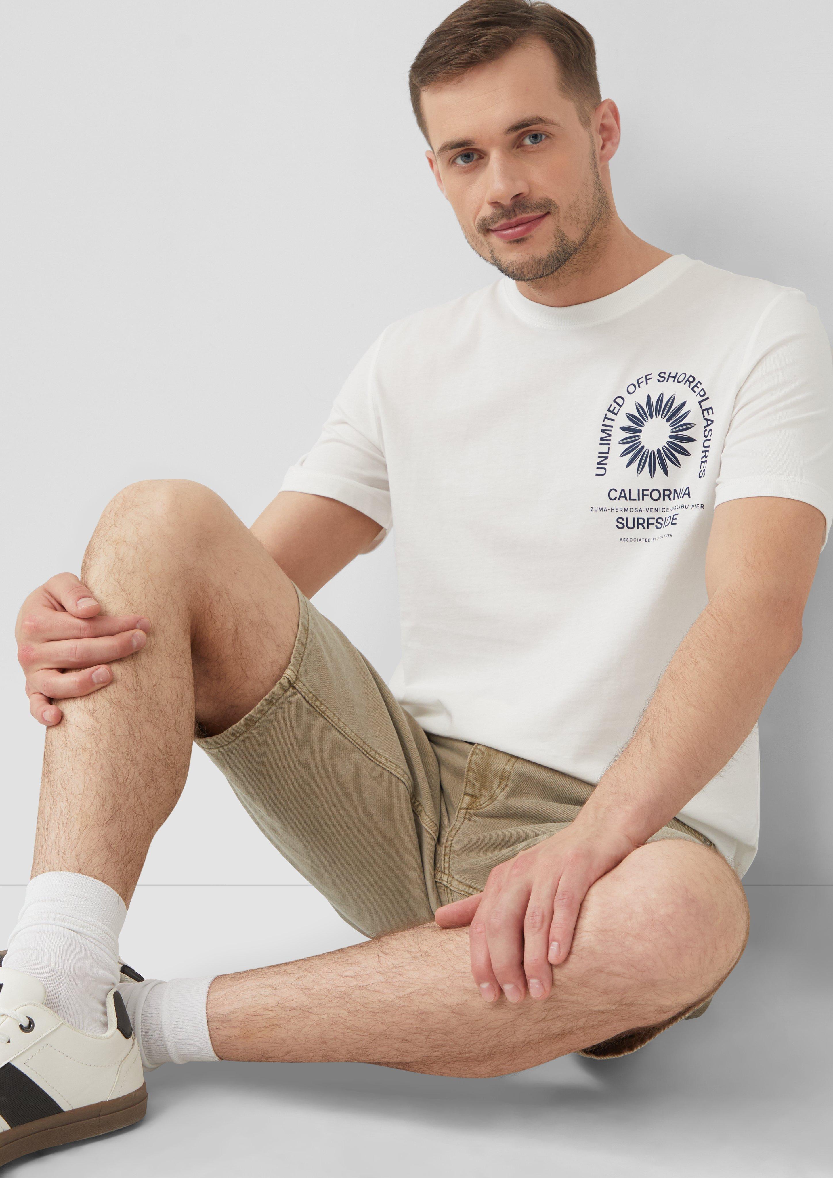 T-shirt in 01D2, 94D1, 60D1, 60D2, 94D2, 78D1, 78D2, 58D2, 58D1, 01D1 & 20D1