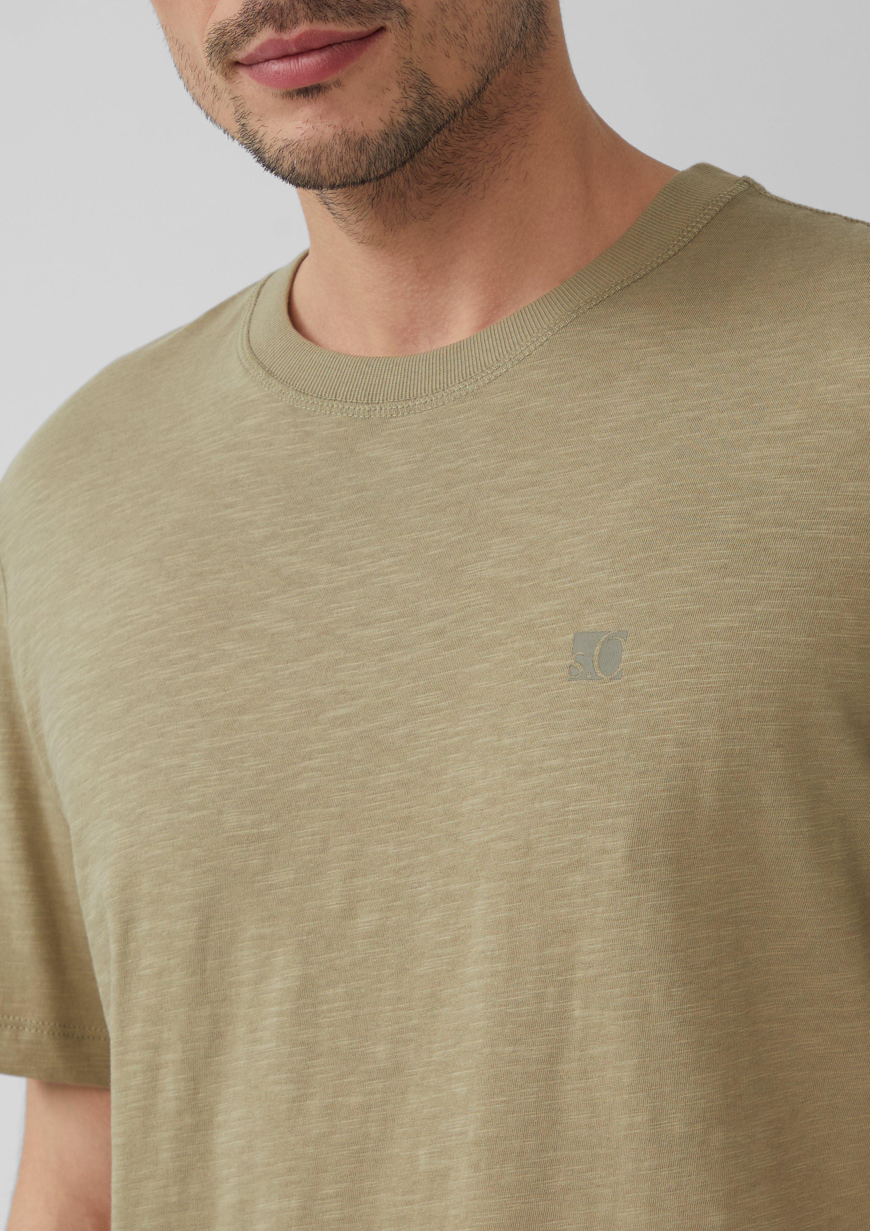 T-shirt in 7880, 9467, 6092, 2018, 6045 & 7595