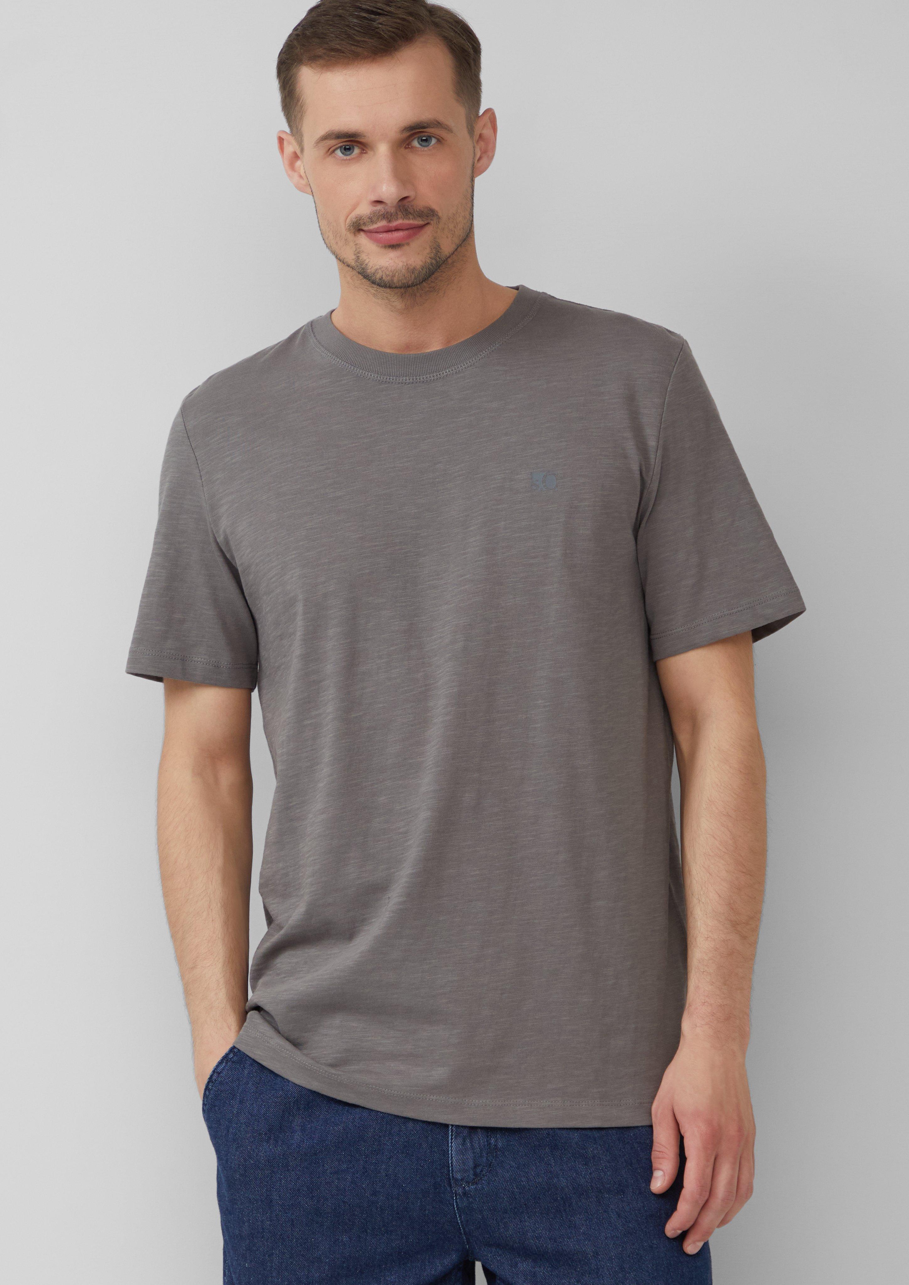 T-shirt in 9467, 6092, 2018, 6045, 7595 & 7880