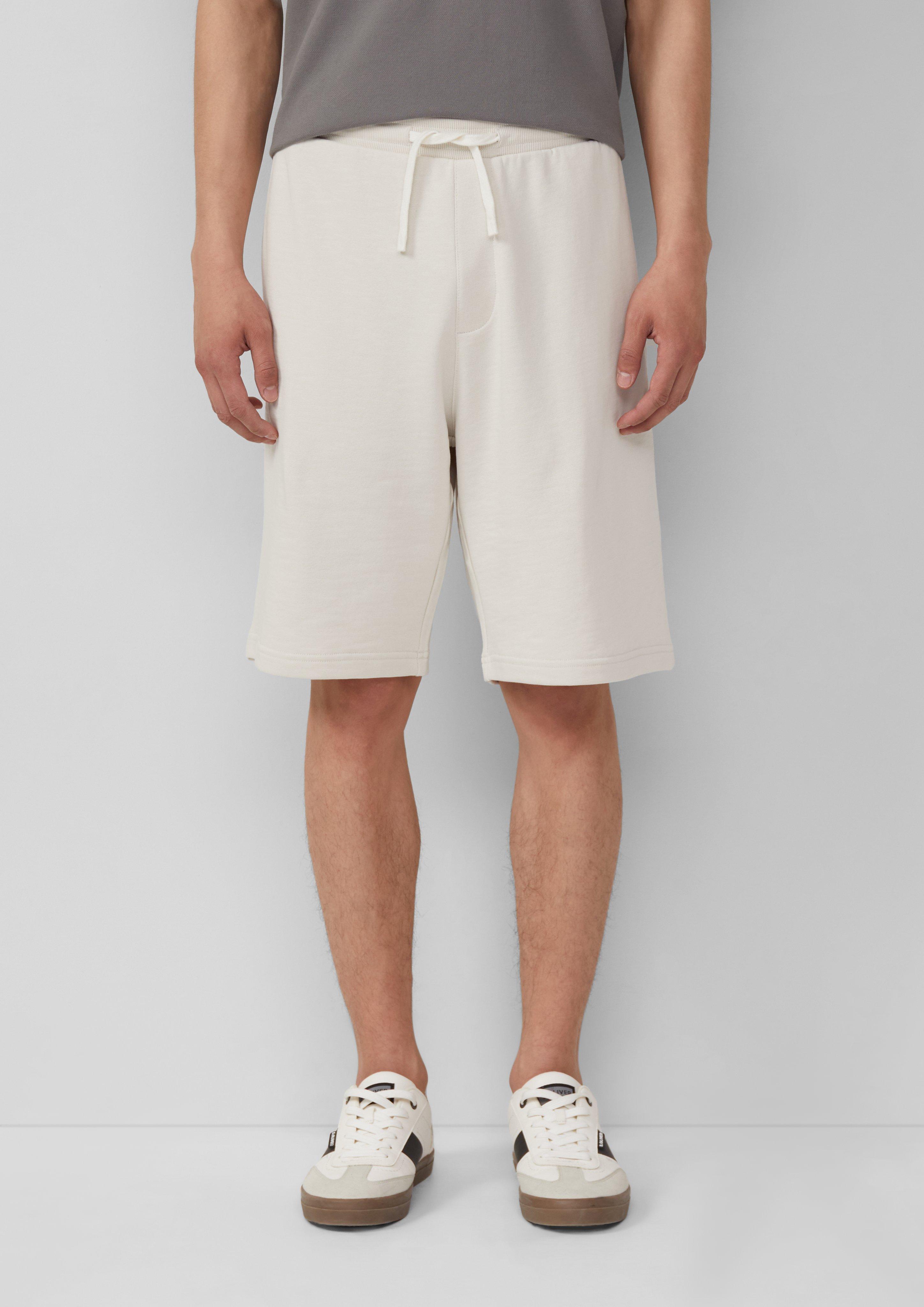 Bermuda in 0330, 9999, 6540, 7880, 9467 & 5852