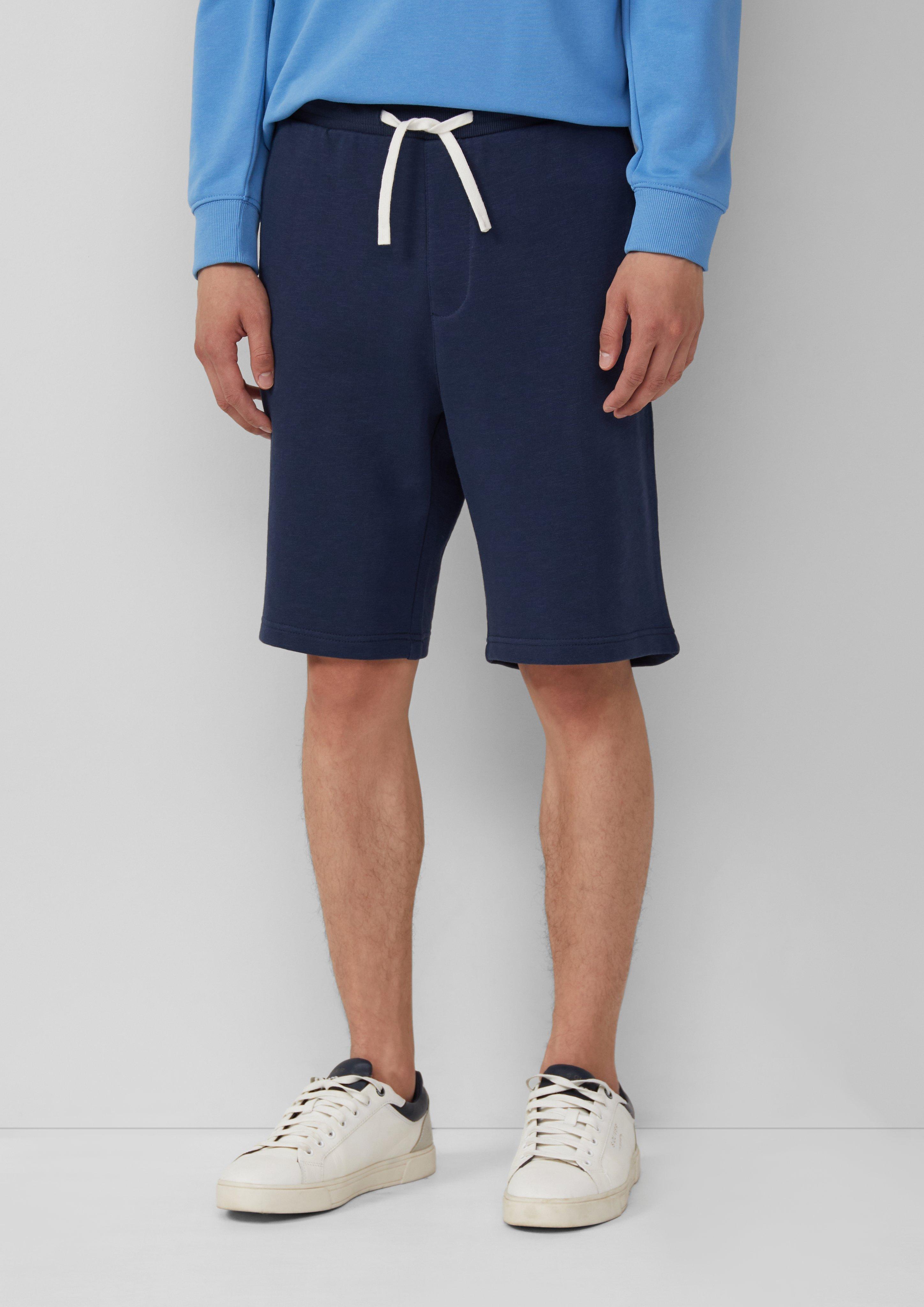 Bermuda in 5852, 9999, 6540, 7880, 9467 & 0330