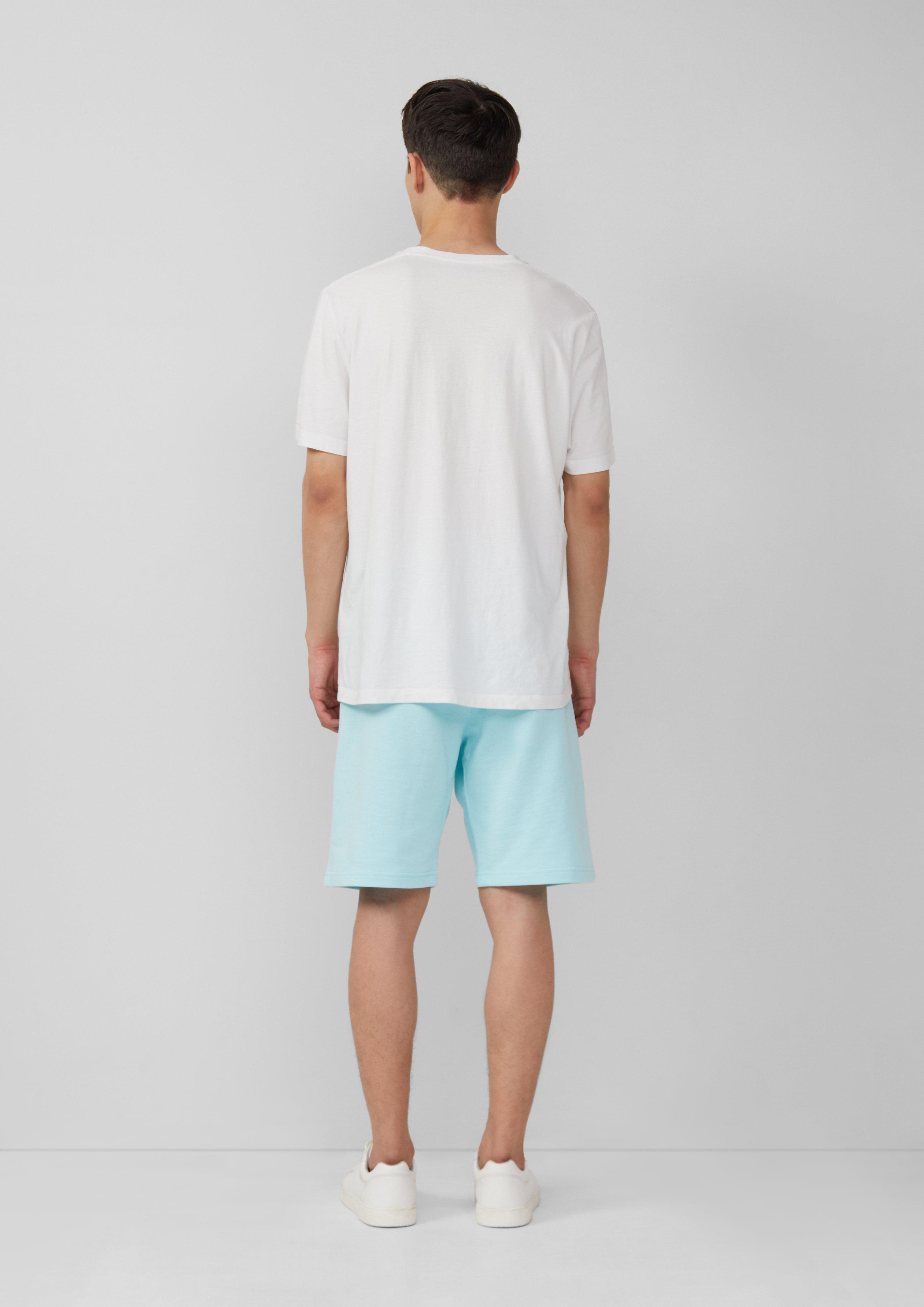 Bermuda in 6540, 9999, 7880, 9467, 0330 & 5852