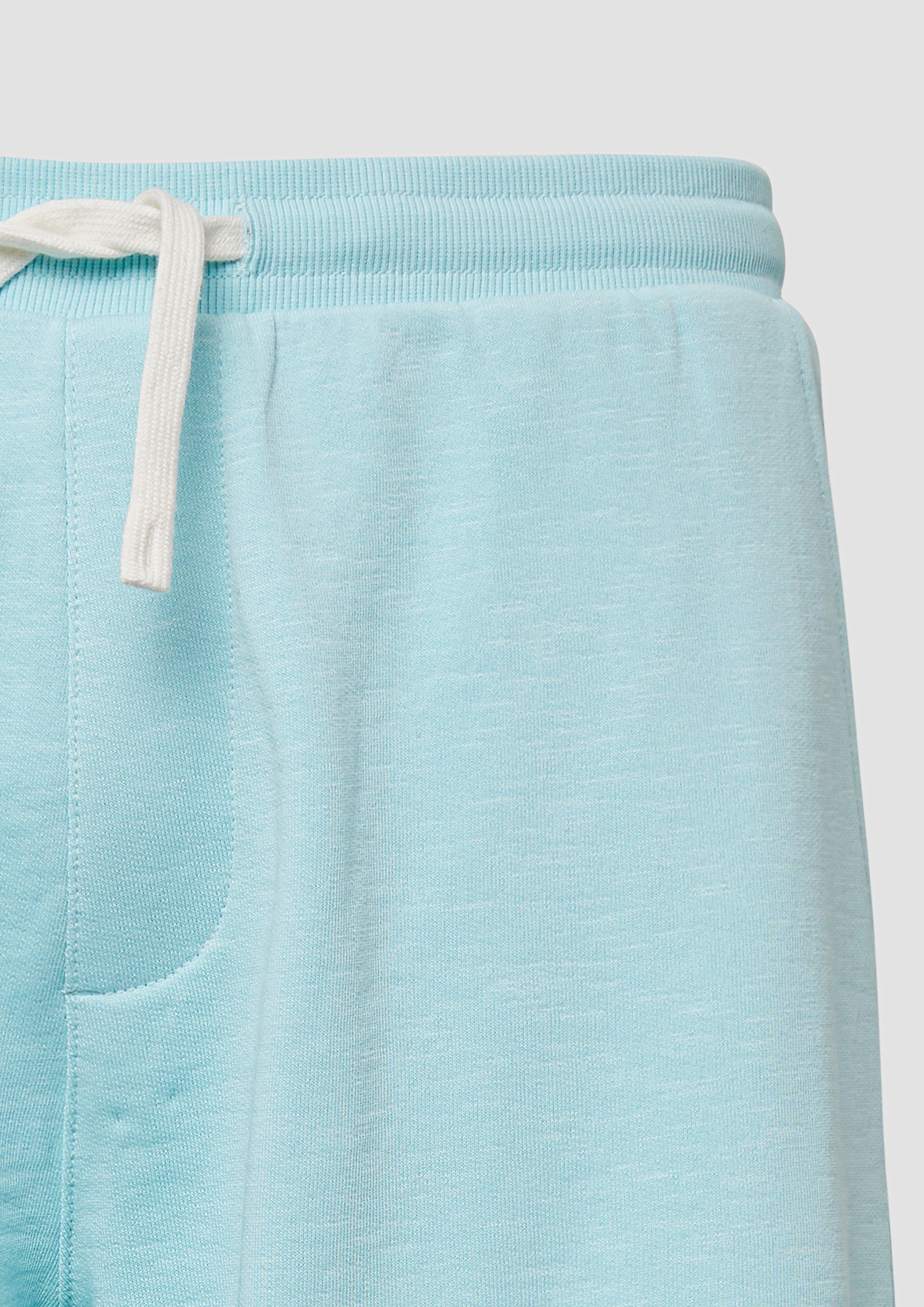 Bermuda in 6540, 9999, 7880, 9467, 0330 & 5852