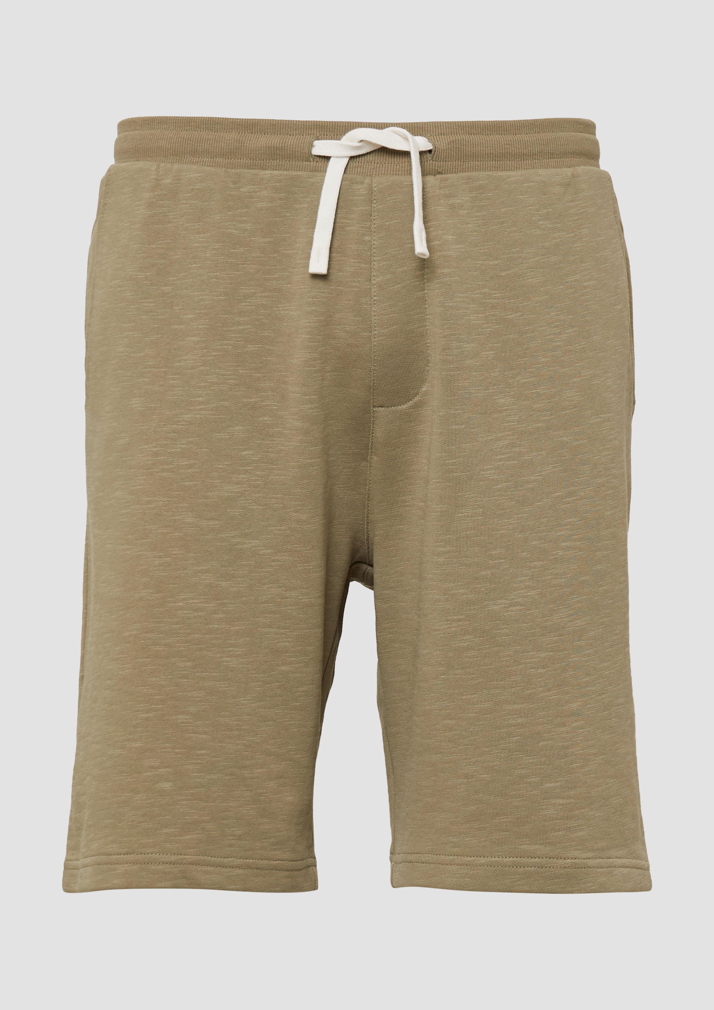 s.Oliver - Detroit: Sweat-Bermuda mit Flammgarnstruktur im Relaxed Fit, Herren, Grün