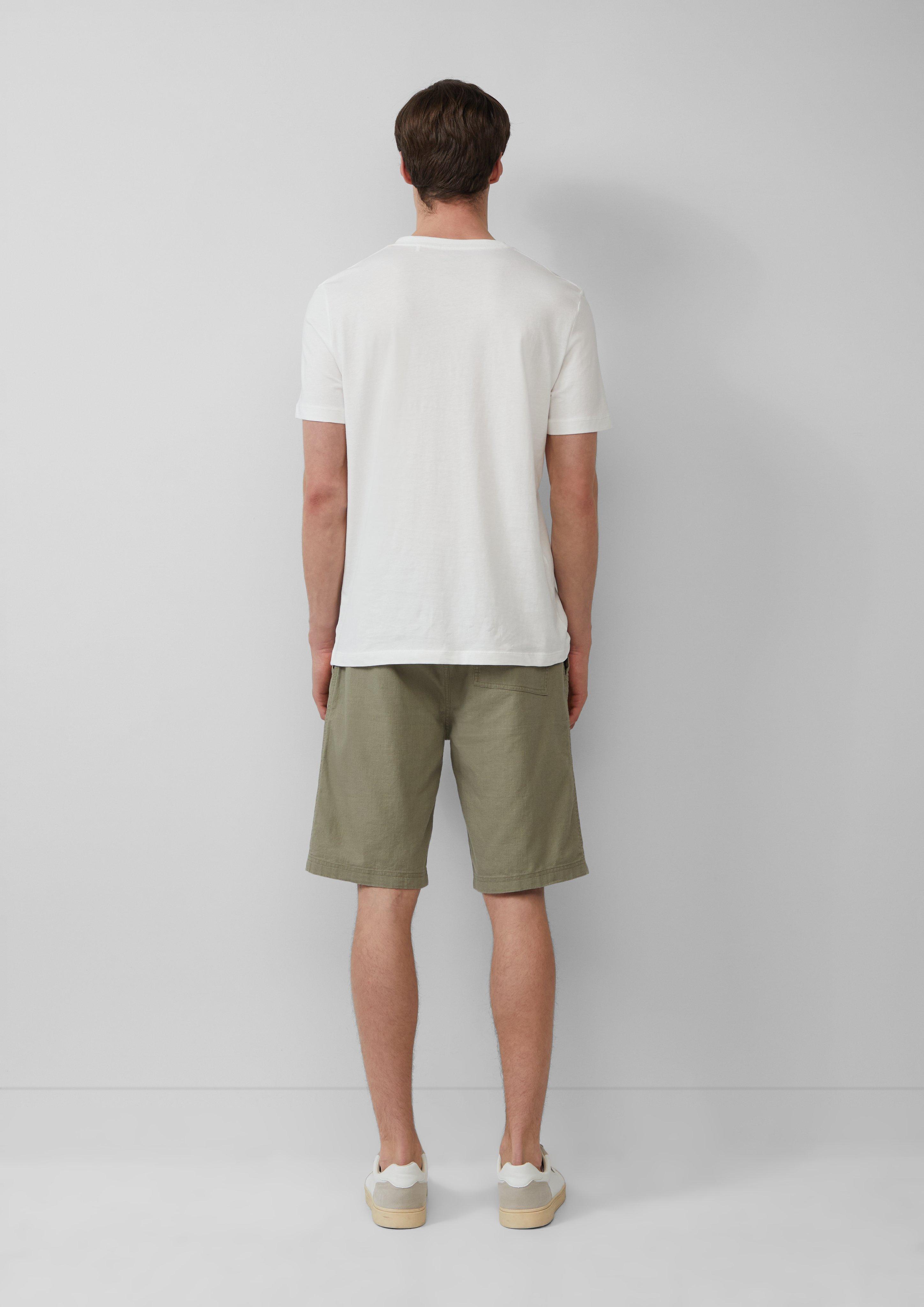 Bermuda in 7880 & 5852