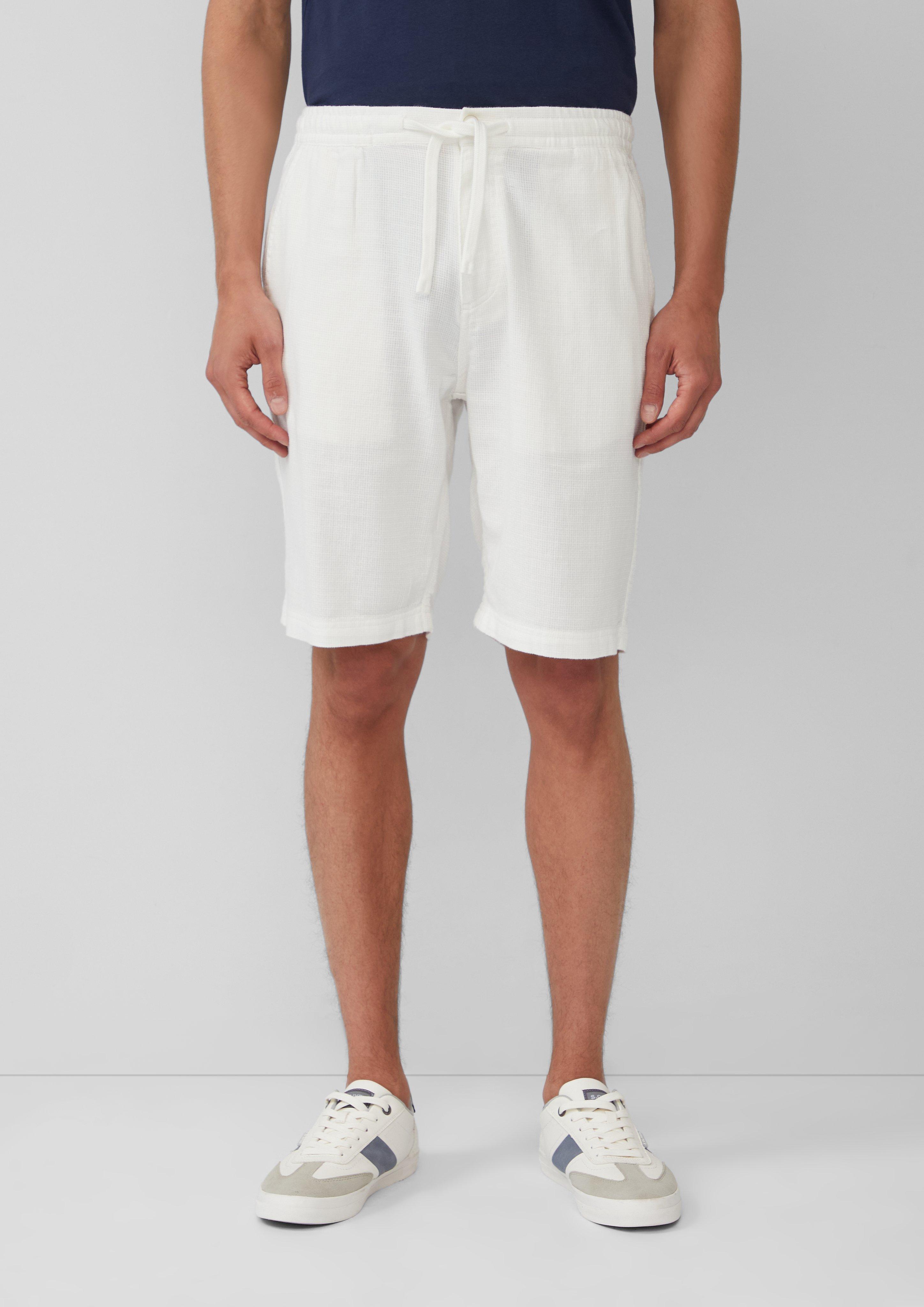 Bermuda in 01M1 & 99M1