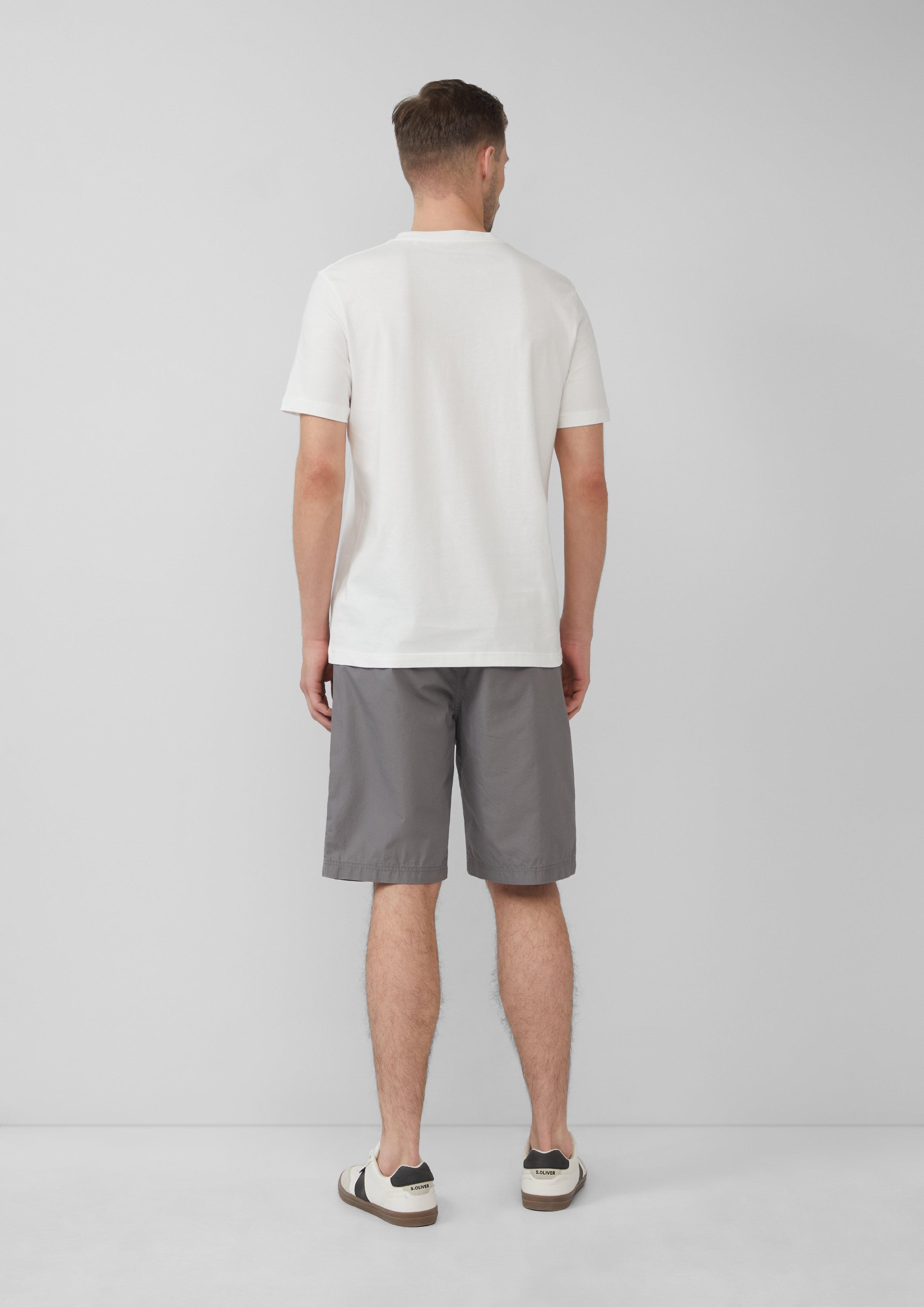 Bermuda in 9467, 2018, 7880, 5852, 6092 & 9999