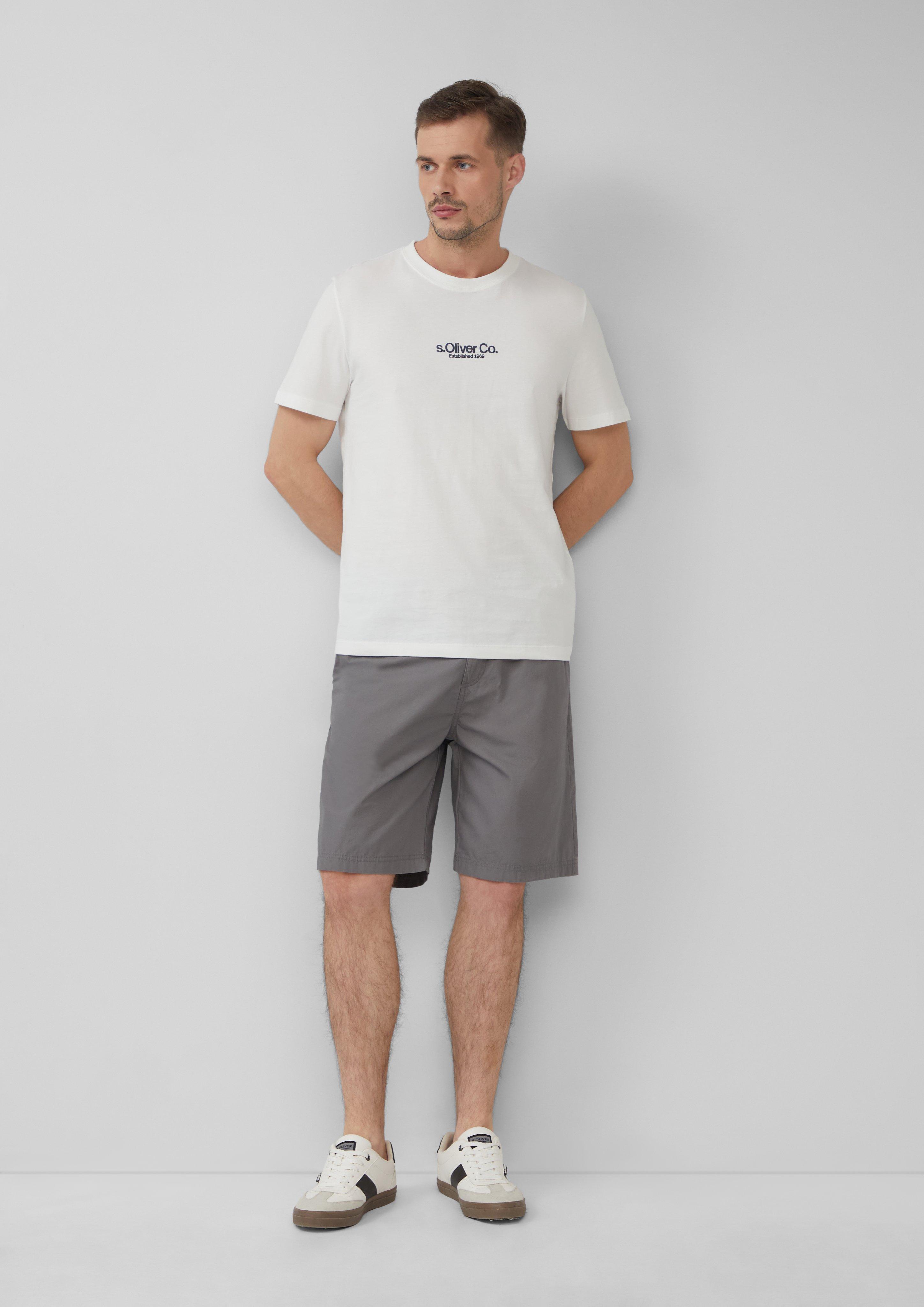 Bermuda in 9467, 2018, 7880, 5852, 6092 & 9999