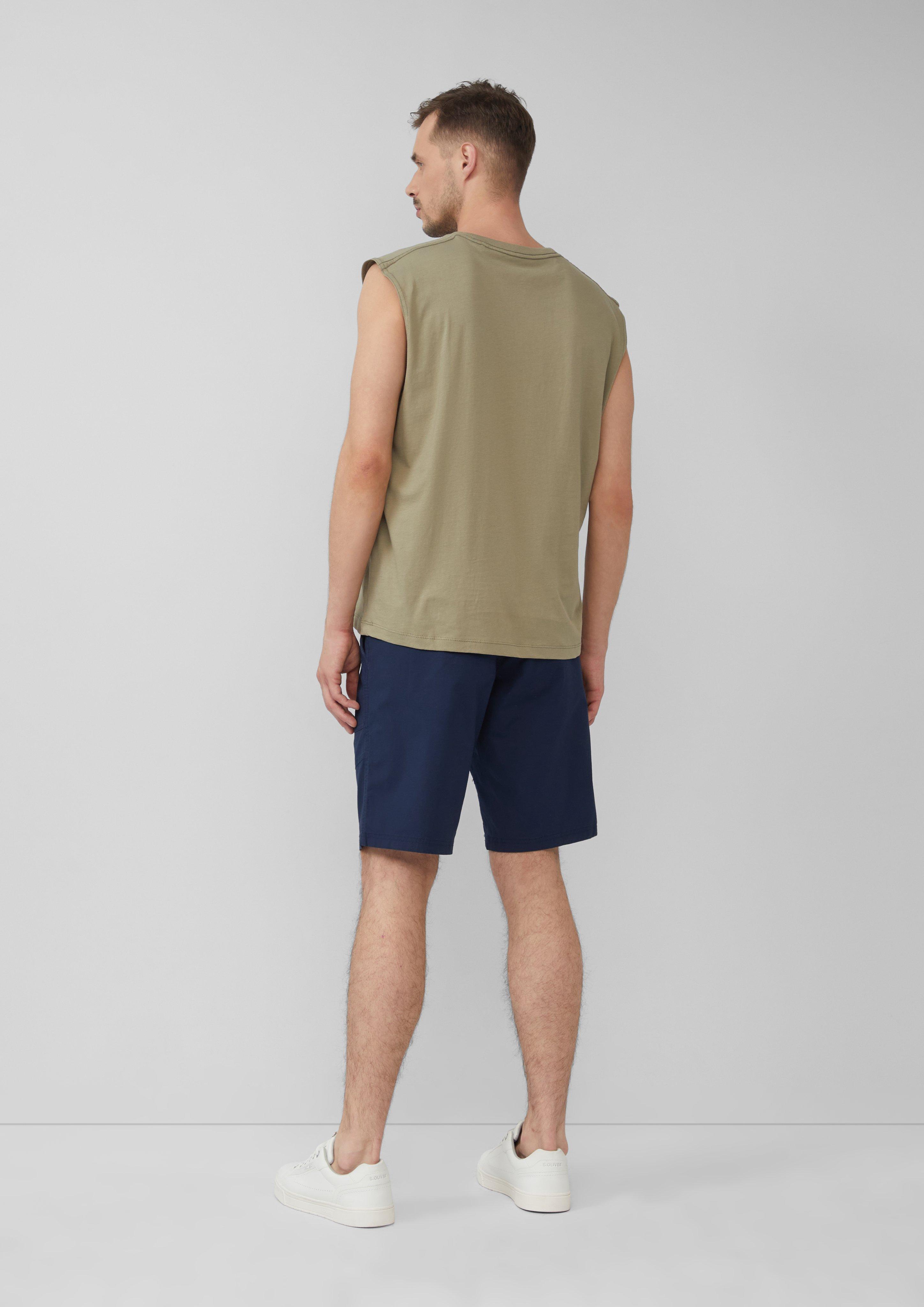 Bermuda in 5852, 9467, 6092 & 7880