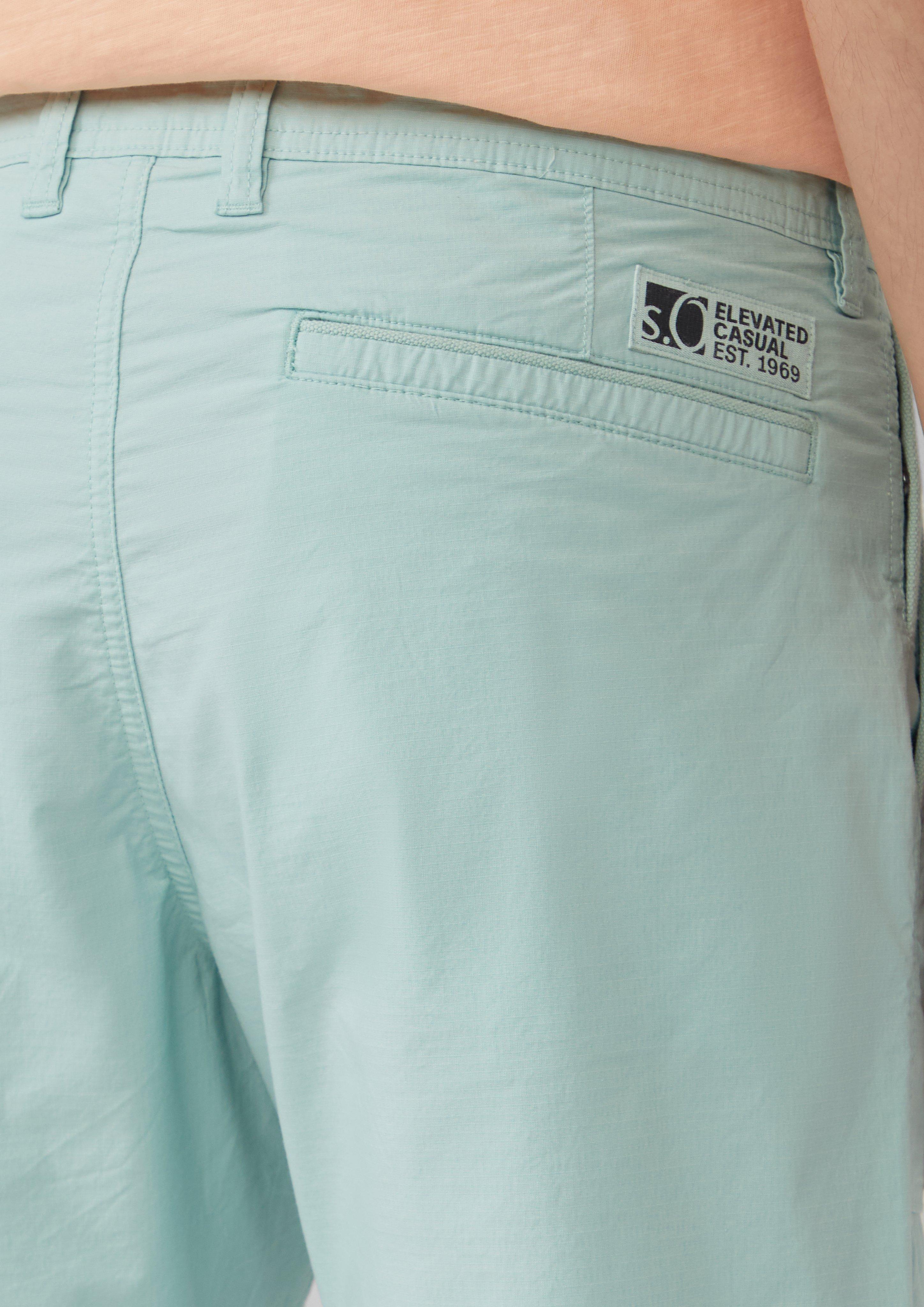 Bermuda in 6092, 9467, 5852 & 7880