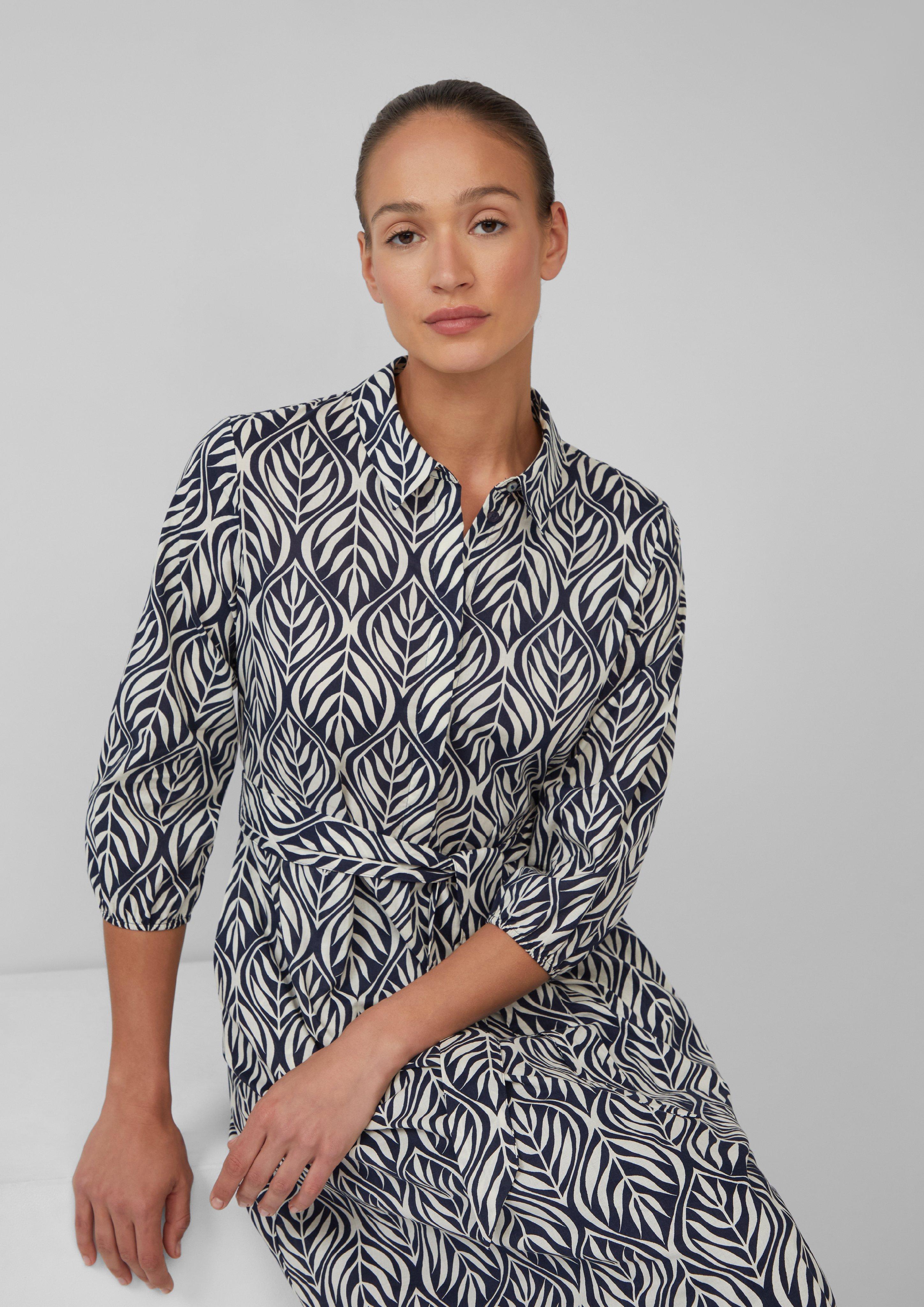 Kleid in 59A0 & 75A0