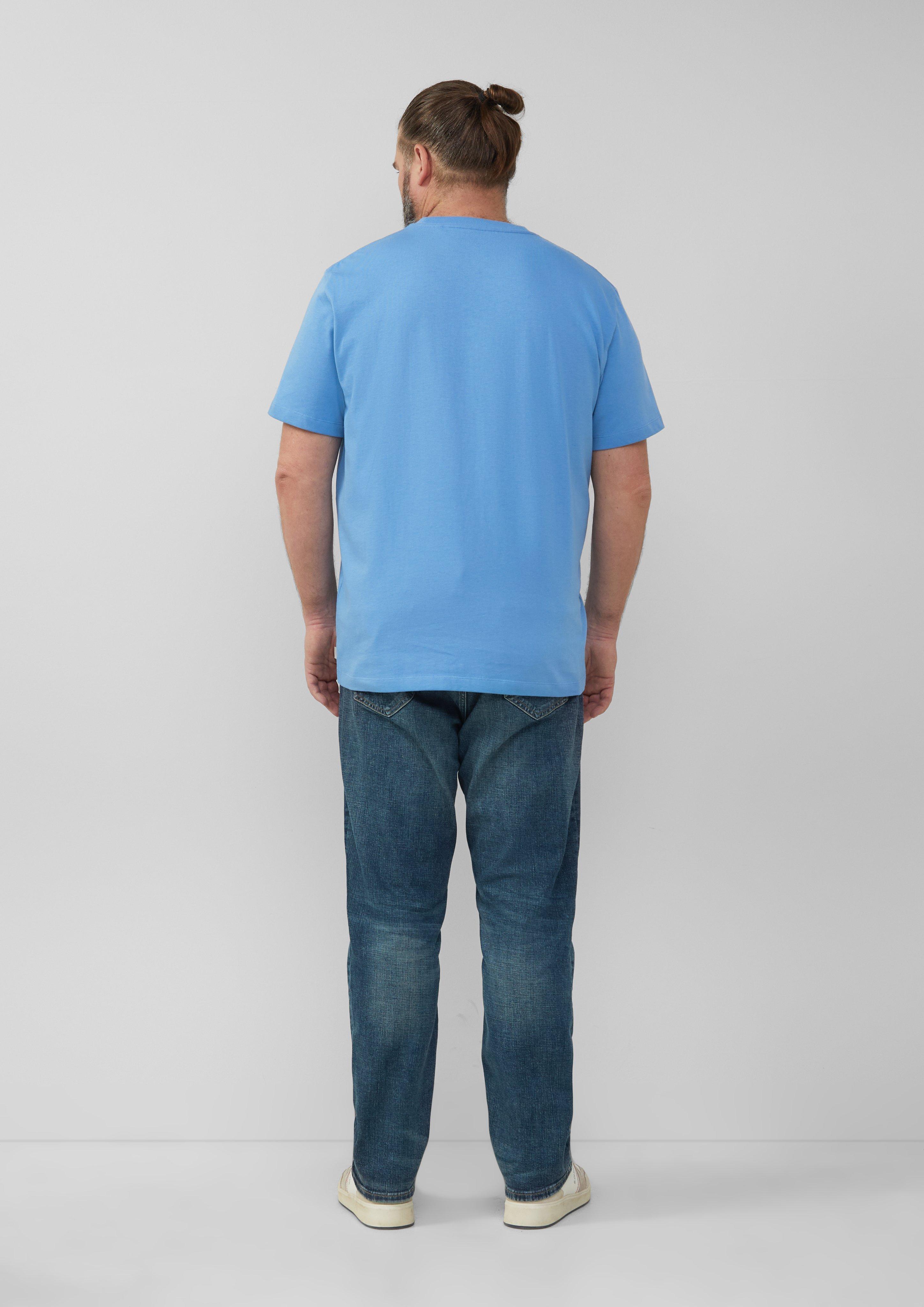 T-shirt in 55D6, 94D2, 01D1 & 84D3