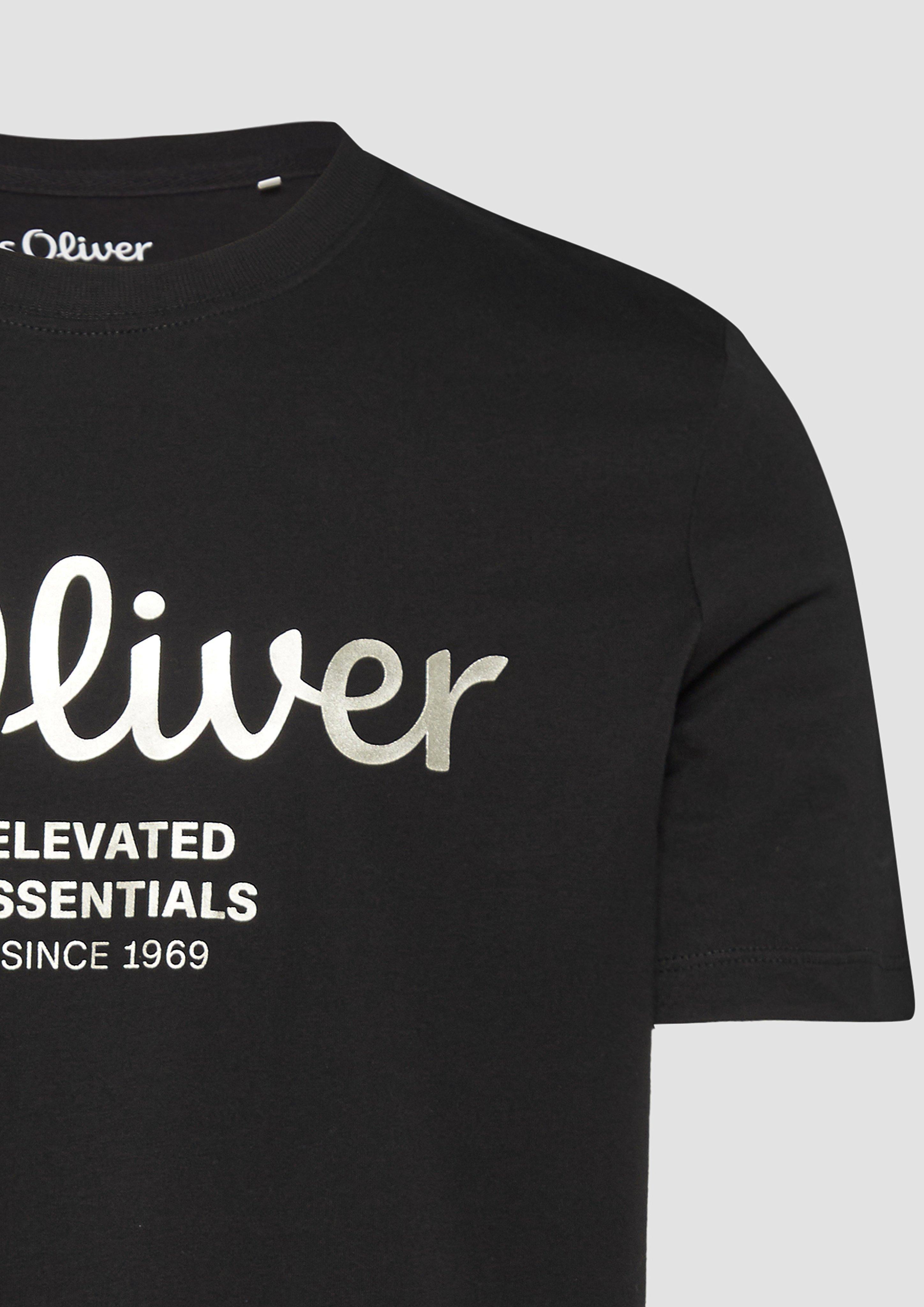 T-Shirt in 99D2, 99D1, 99D4, 99D3, 99D6 & 99D5