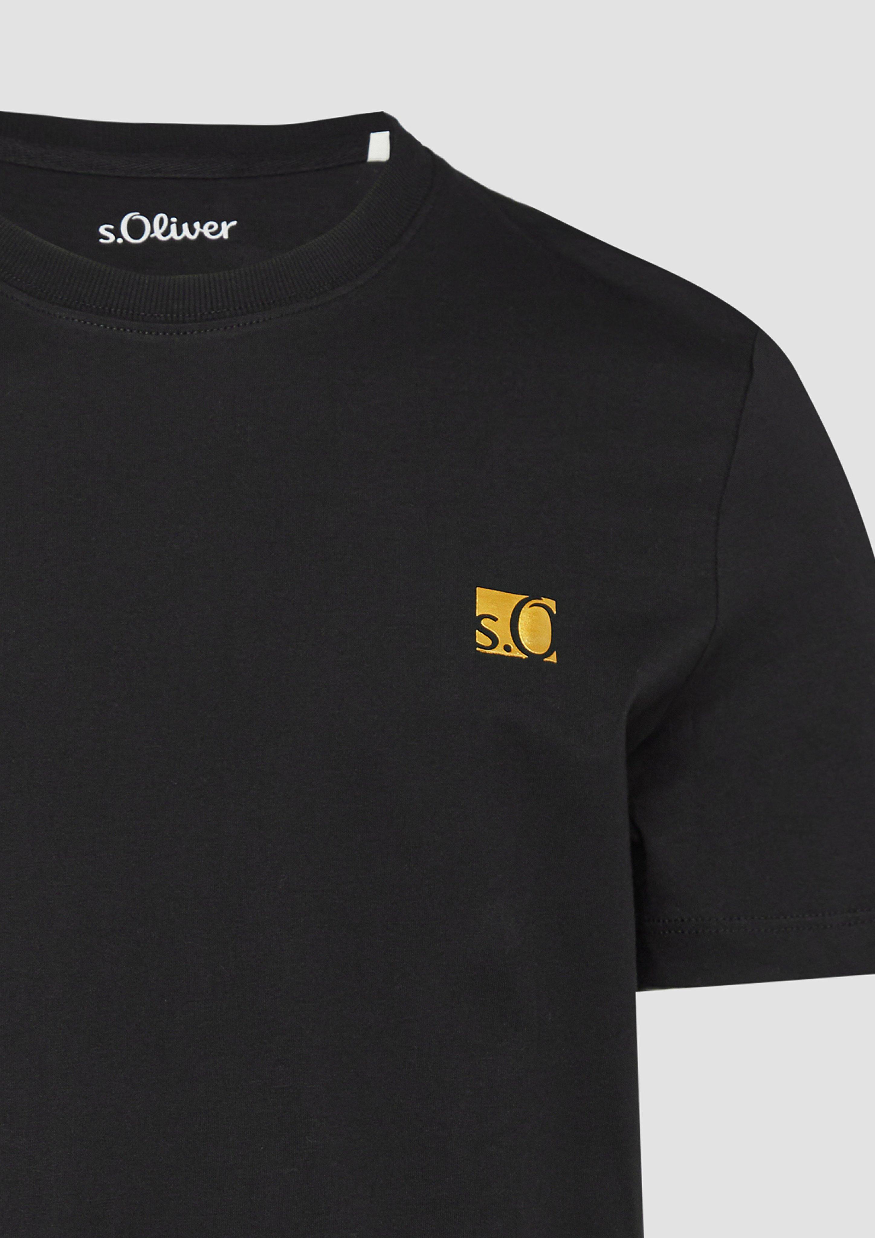 T-Shirt in 99D5, 99D2, 99D1, 99D4, 99D3 & 99D6