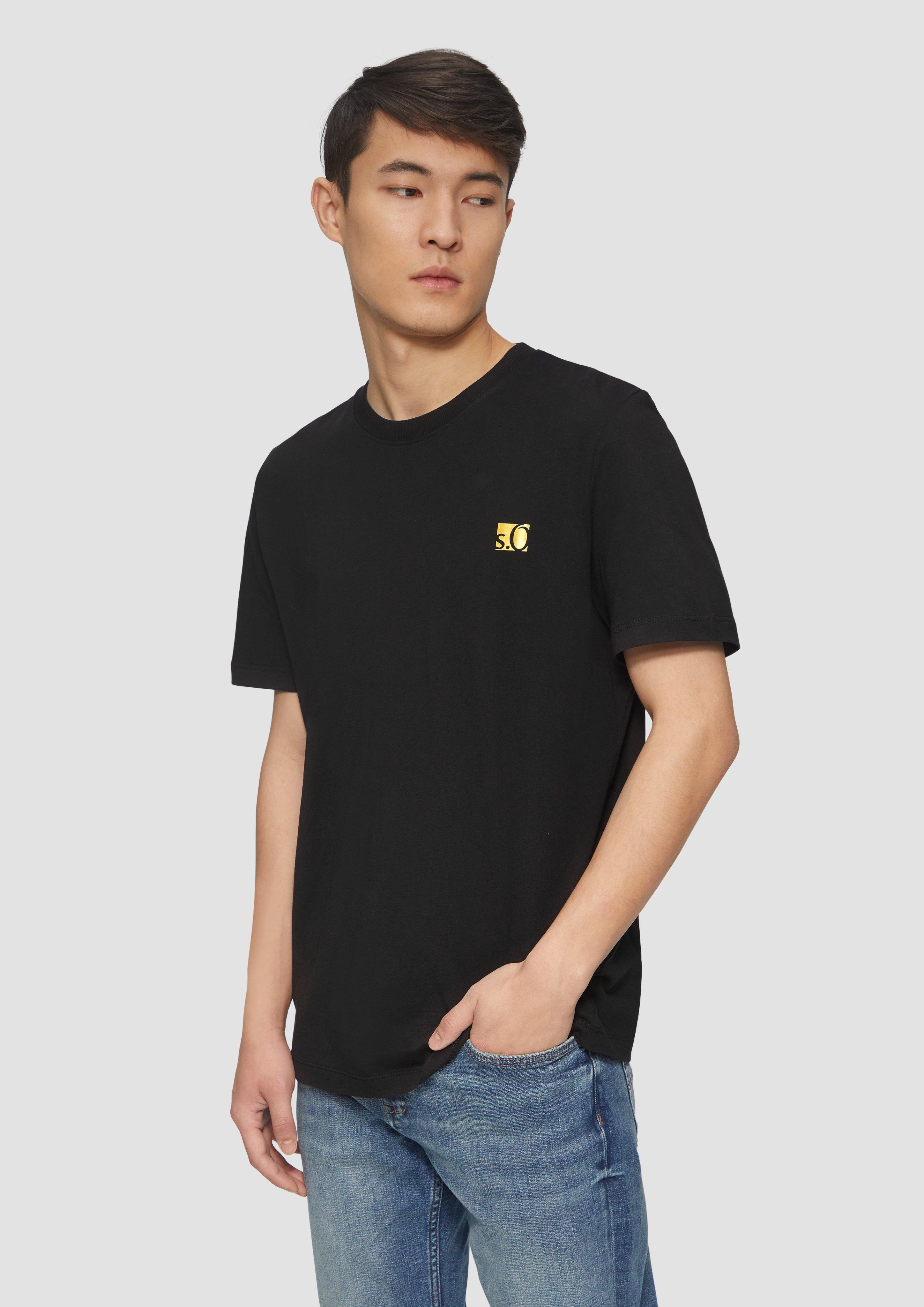 T-Shirt in 99D5, 99D2, 99D1, 99D4, 99D3 & 99D6