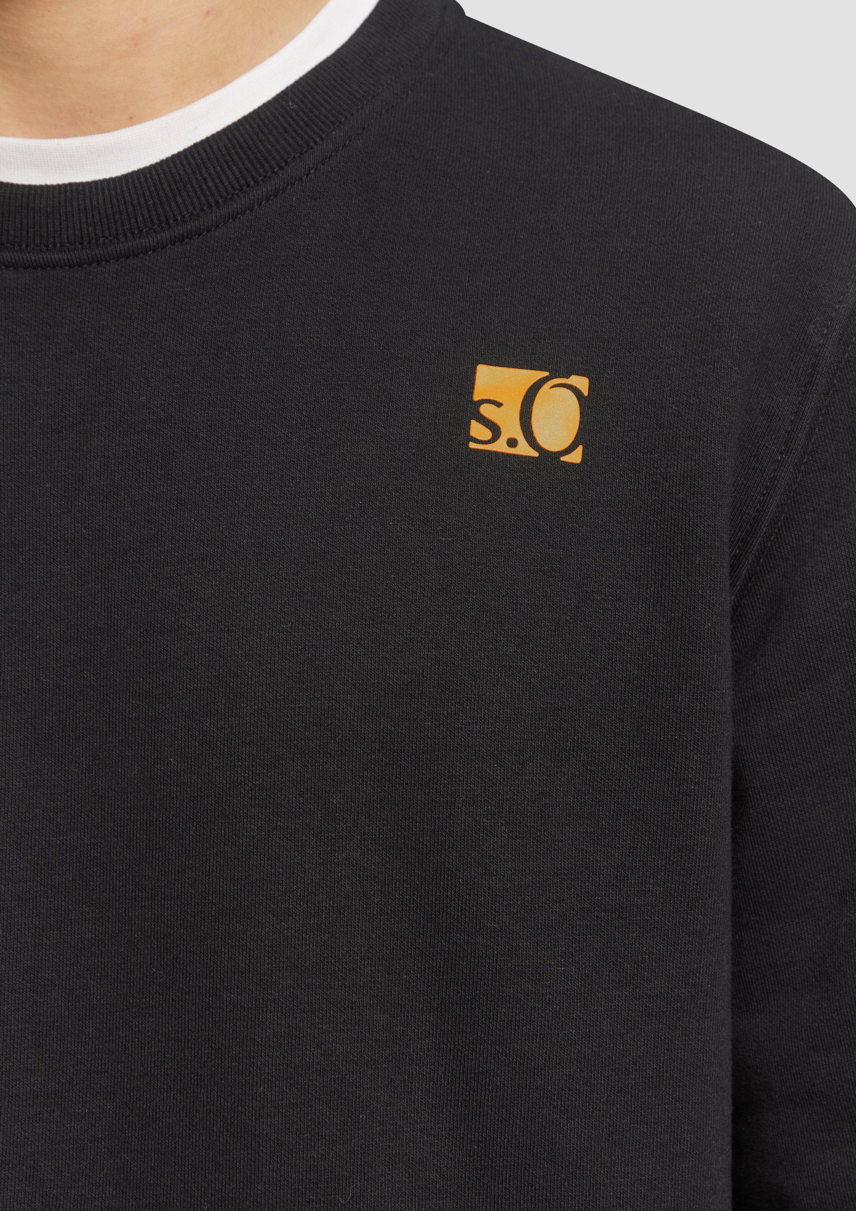 Sweatshirt in 99D1 & 99D2