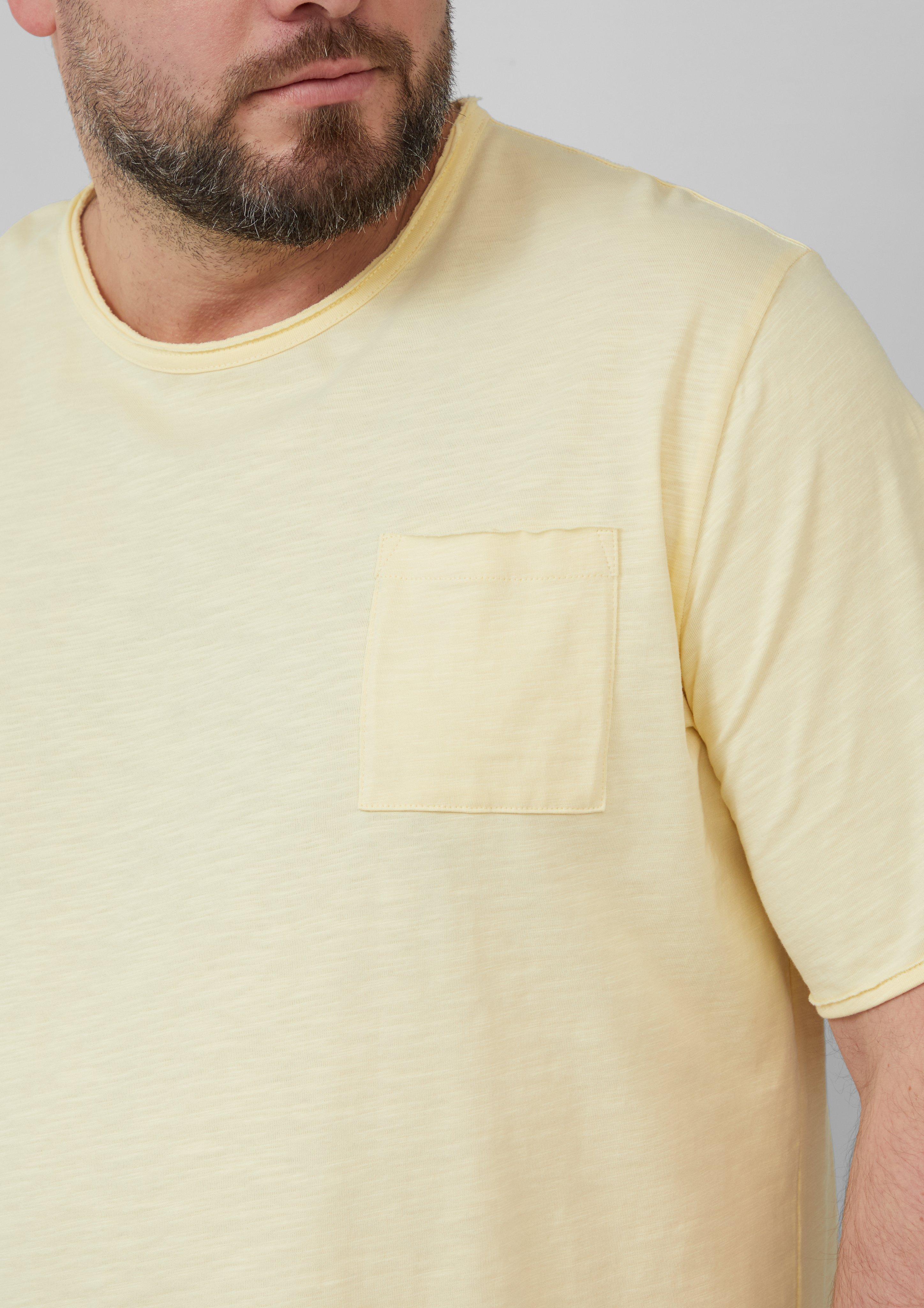 T-Shirt in 1210, 5852 & 6259