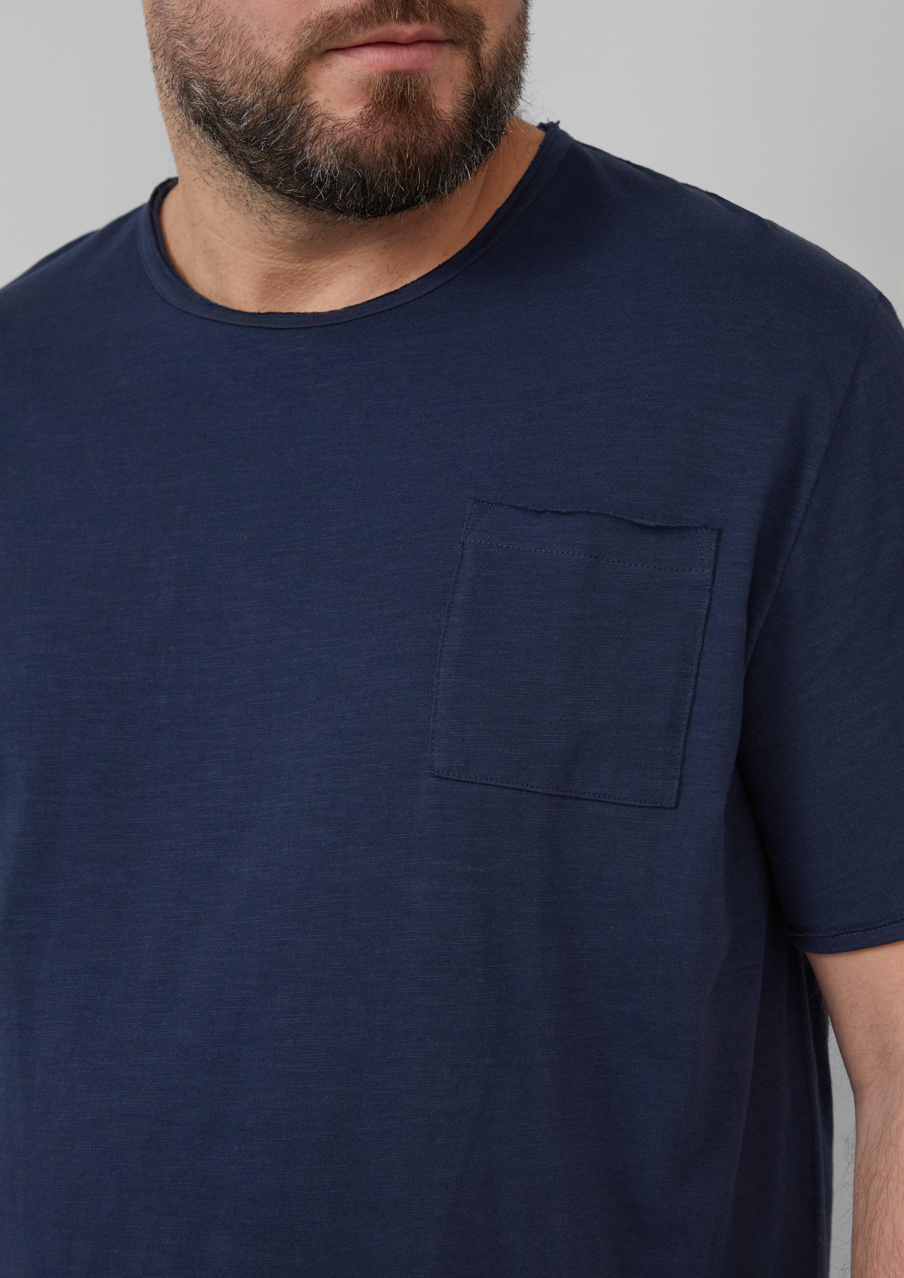 T-shirt in 5852, 1210 & 6259