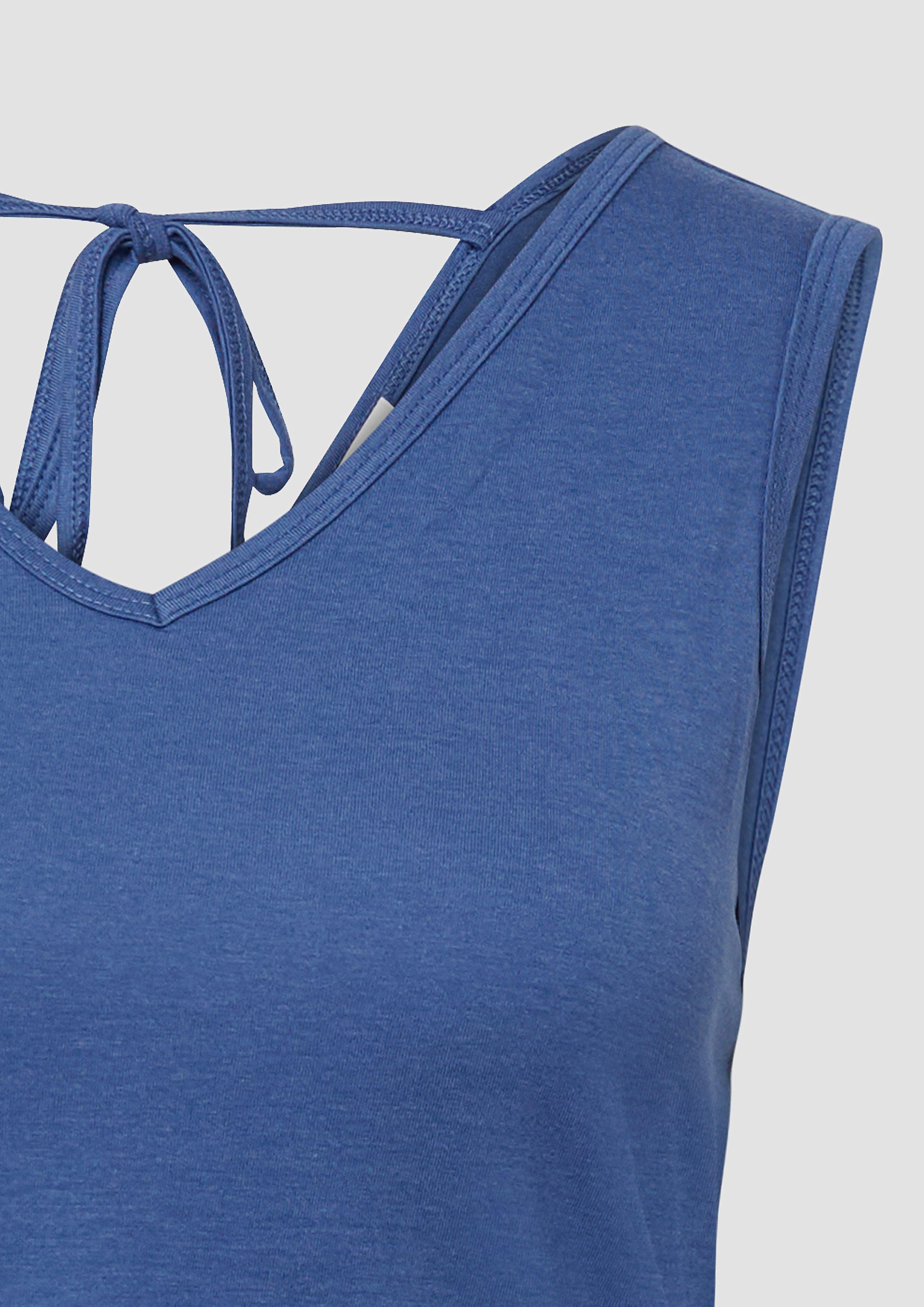 T-shirt in 5527, 0603, 3902 & 9999