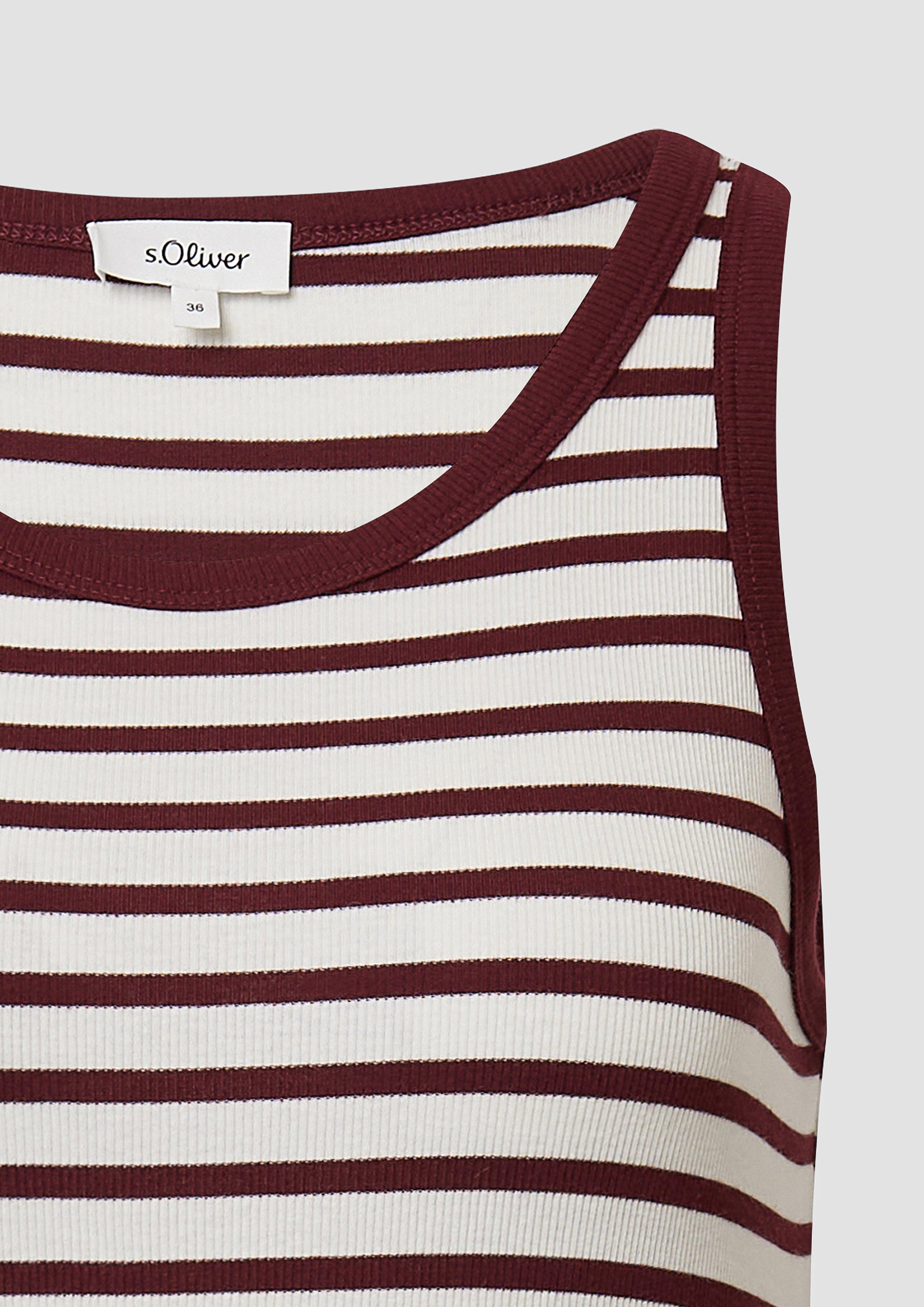 T-Shirt in 39G0, 3902, 55G0 & 5527