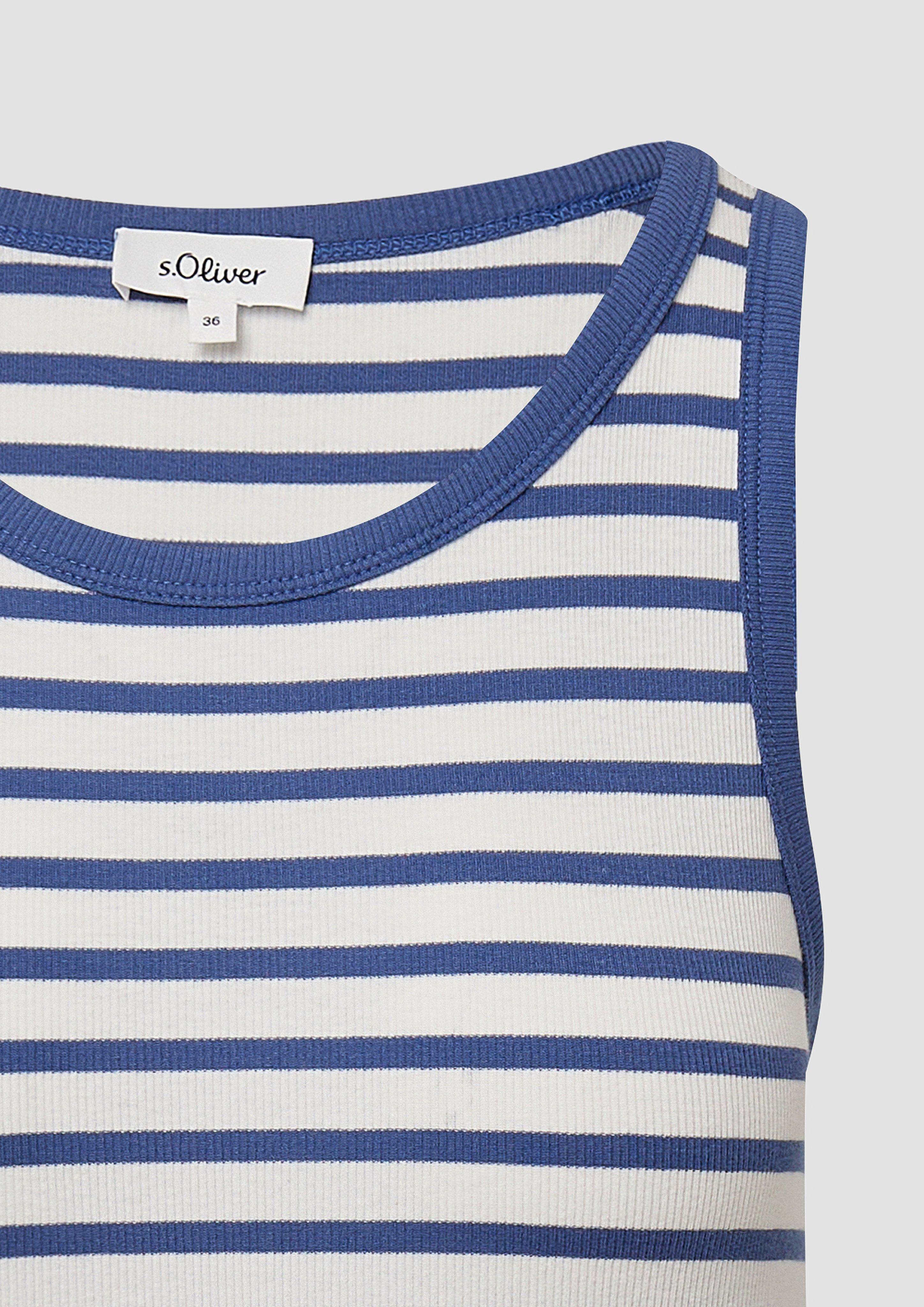 T-shirt in 55G0, 39G0, 3902 & 5527