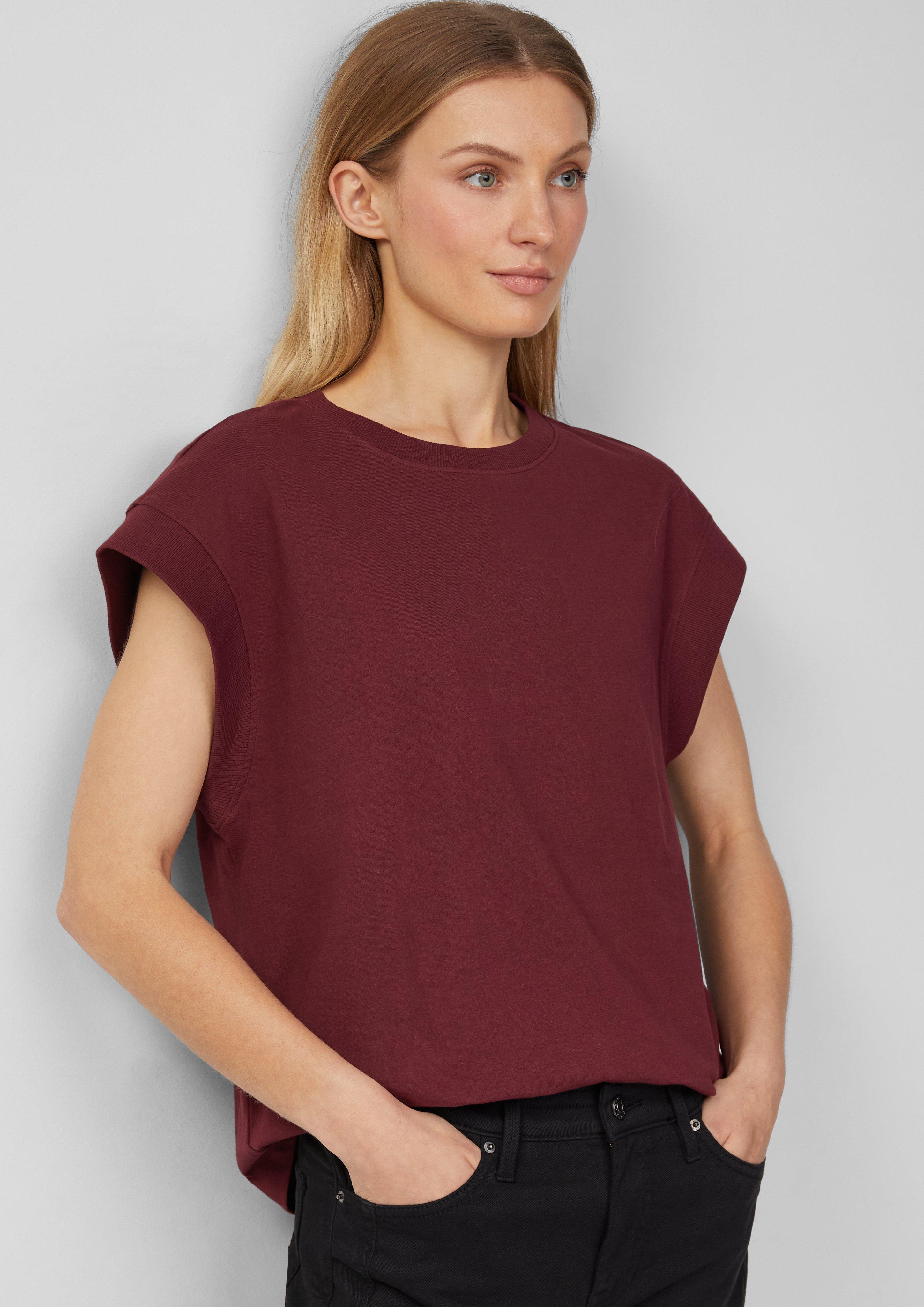 T-Shirt in 3902, 9999, 0603 & 5527