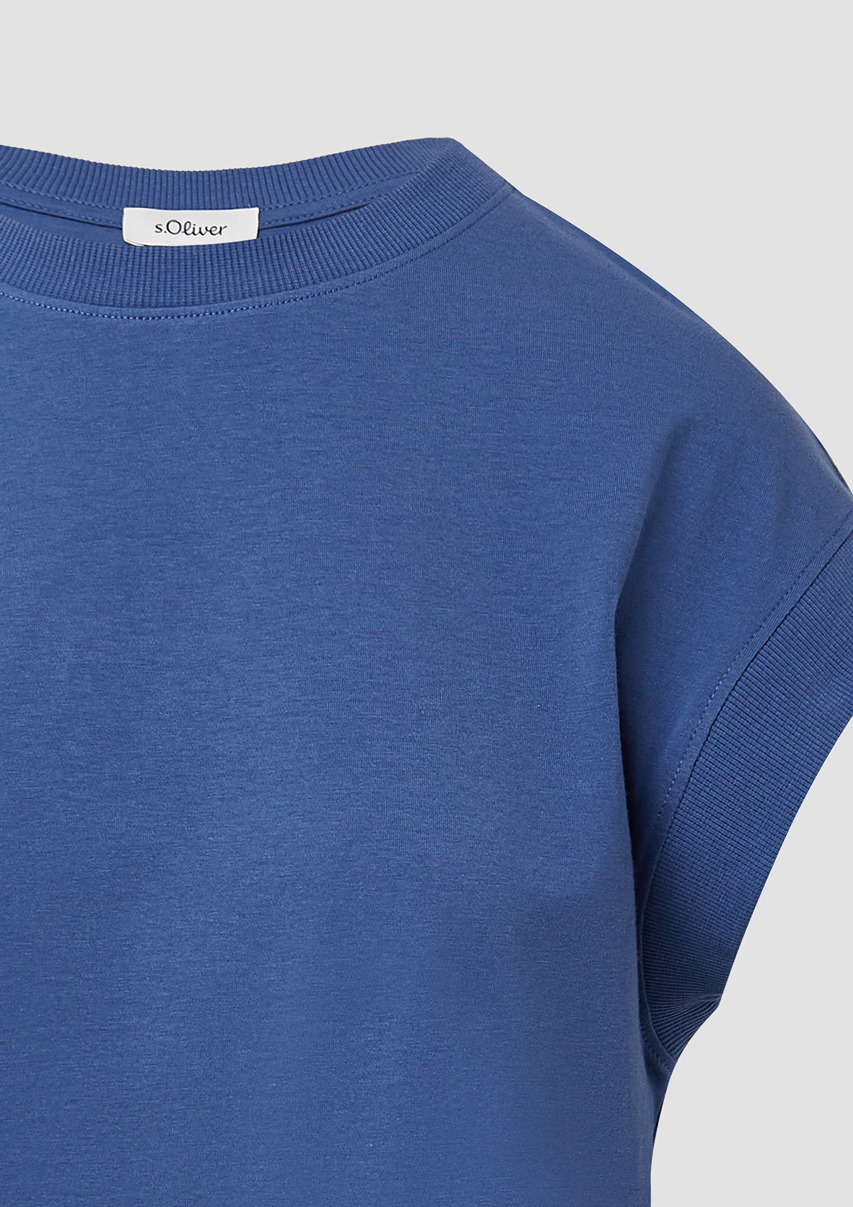 T-Shirt in 5527, 9999, 3902 & 0603