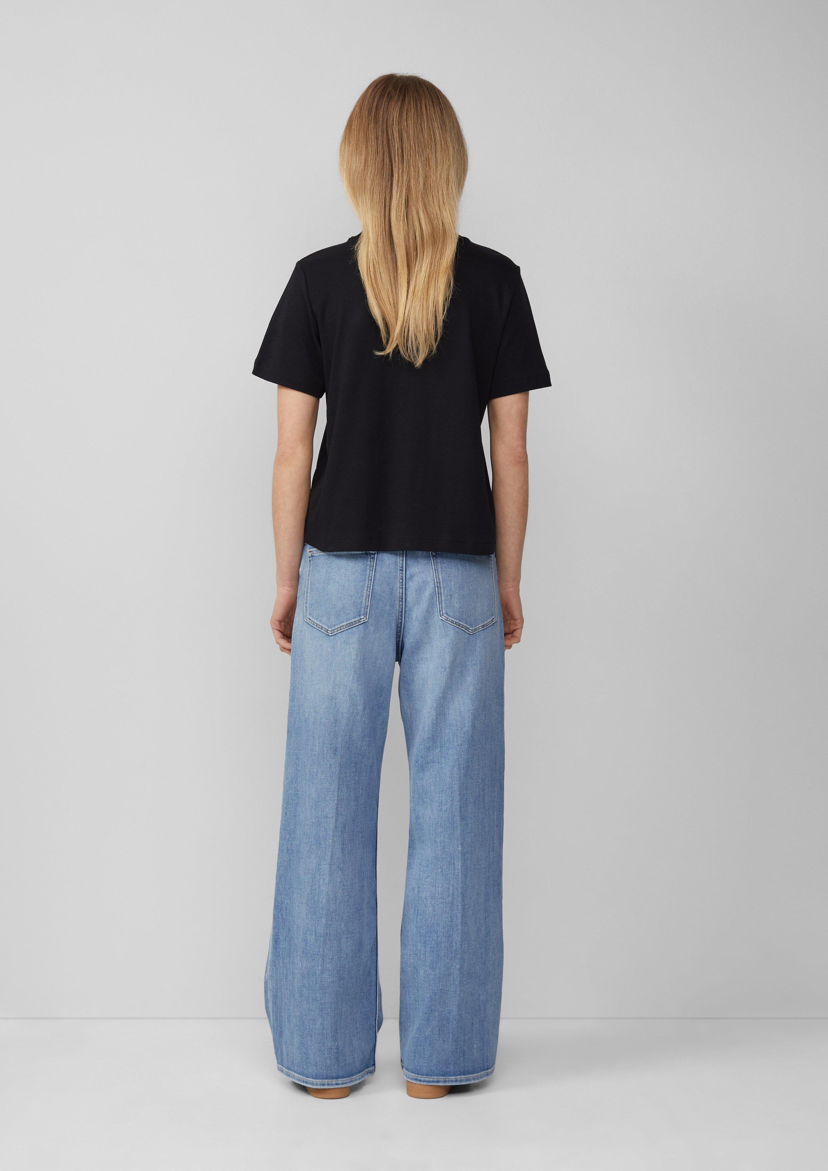 T-Shirt in 99D0, 55D0, 02D0 &amp; 39D0