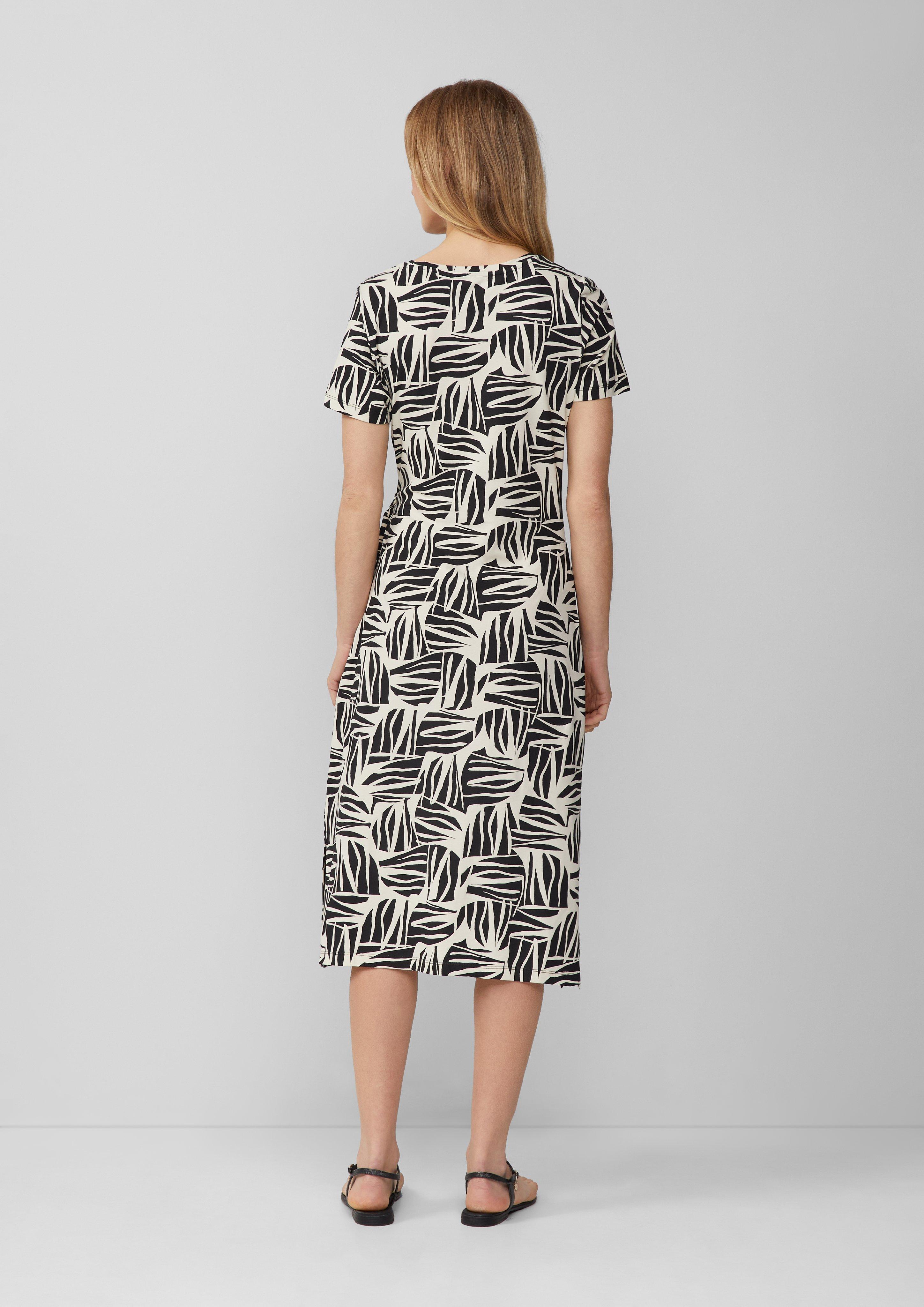 Kleid in 99A0, 55A0 & 9999