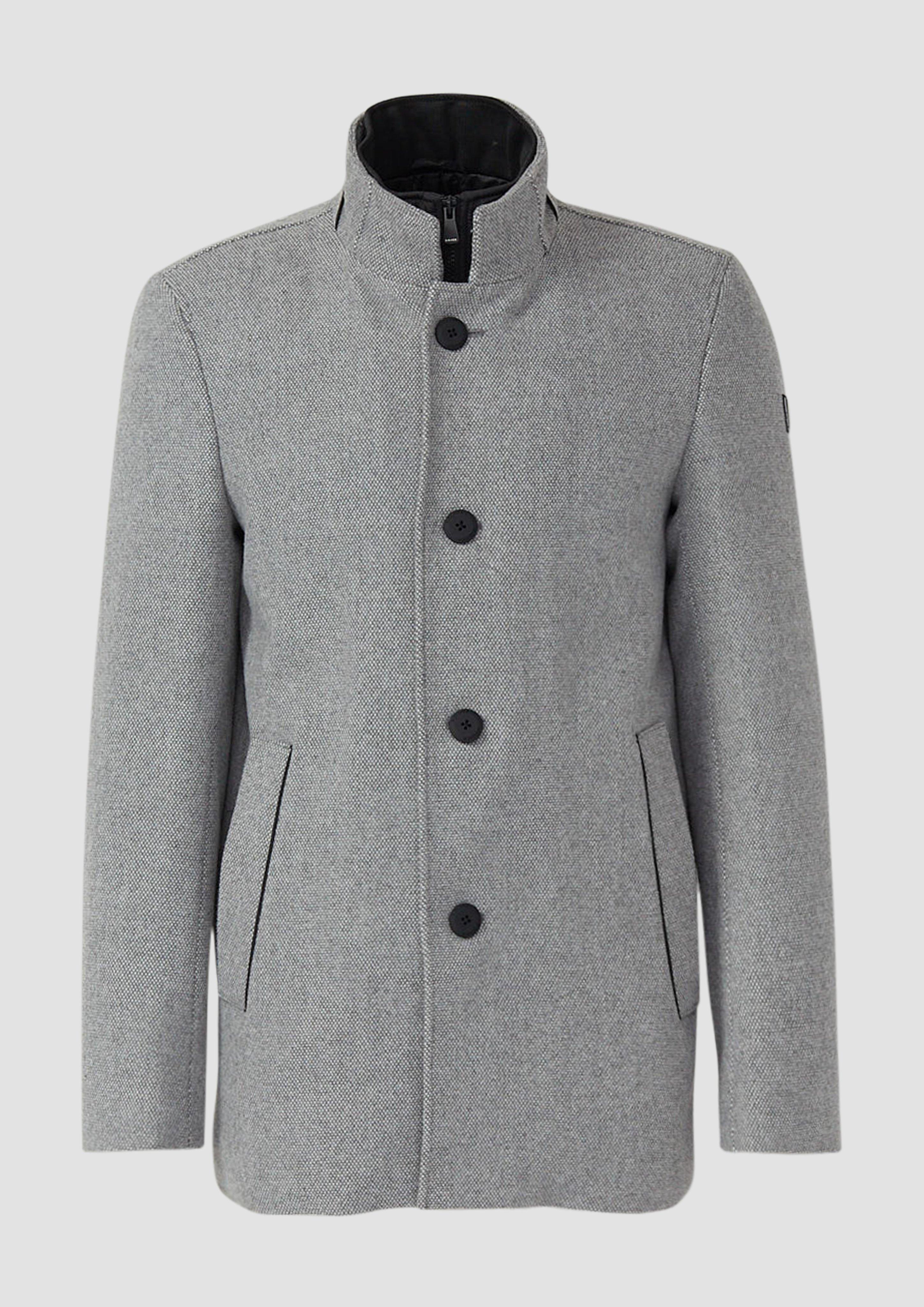 Thumbnail - Outdoor-Mantel