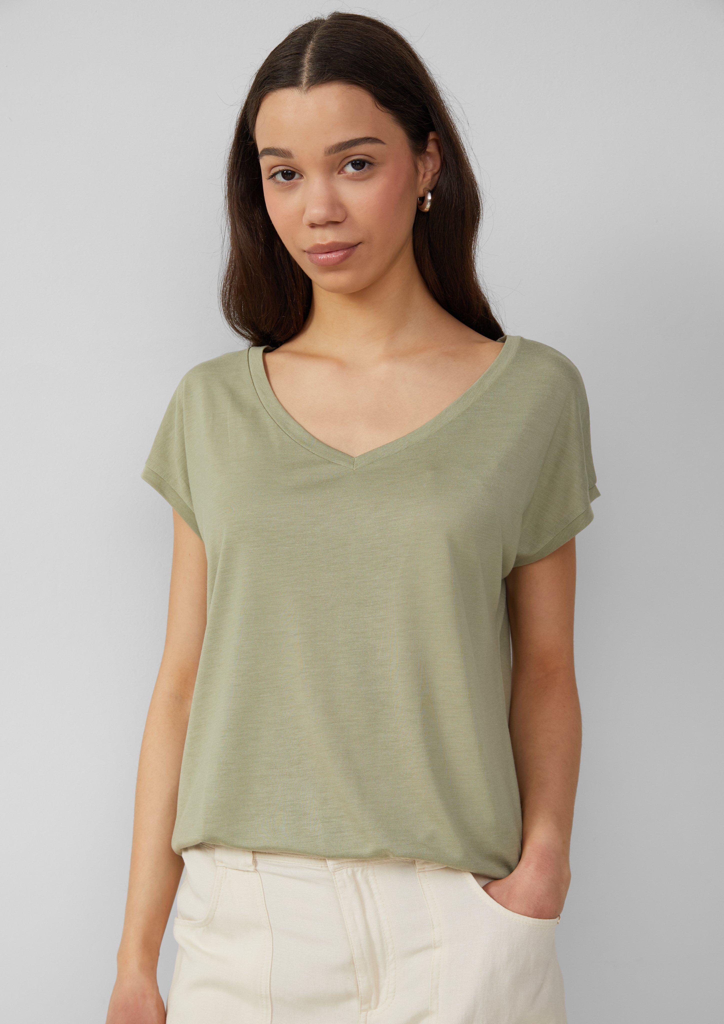 T-shirt in 7297, 2080 & 5072