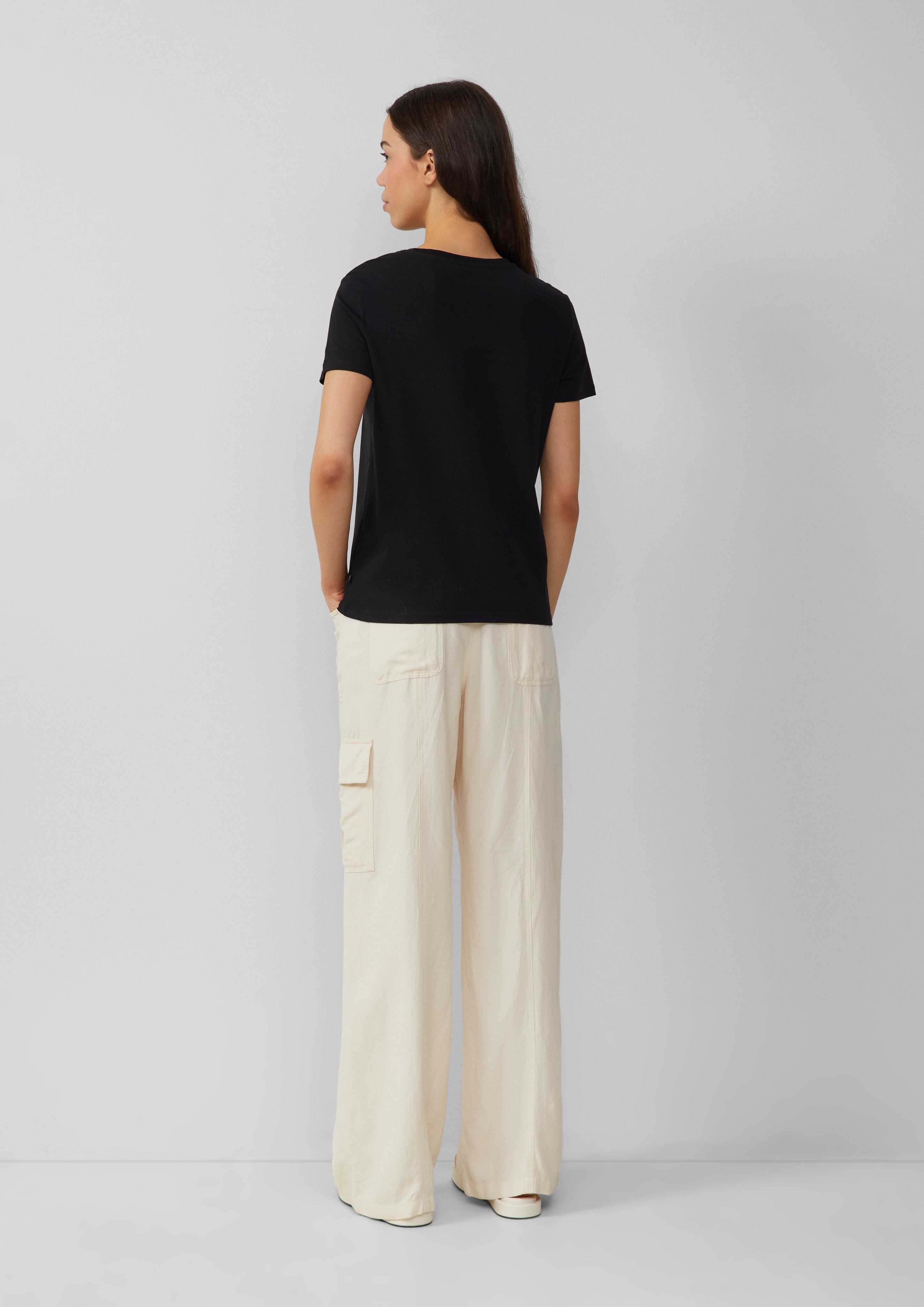 T-Shirt in 99D1, 02D0, 12D0, 50D2, 08D2 & 20D1