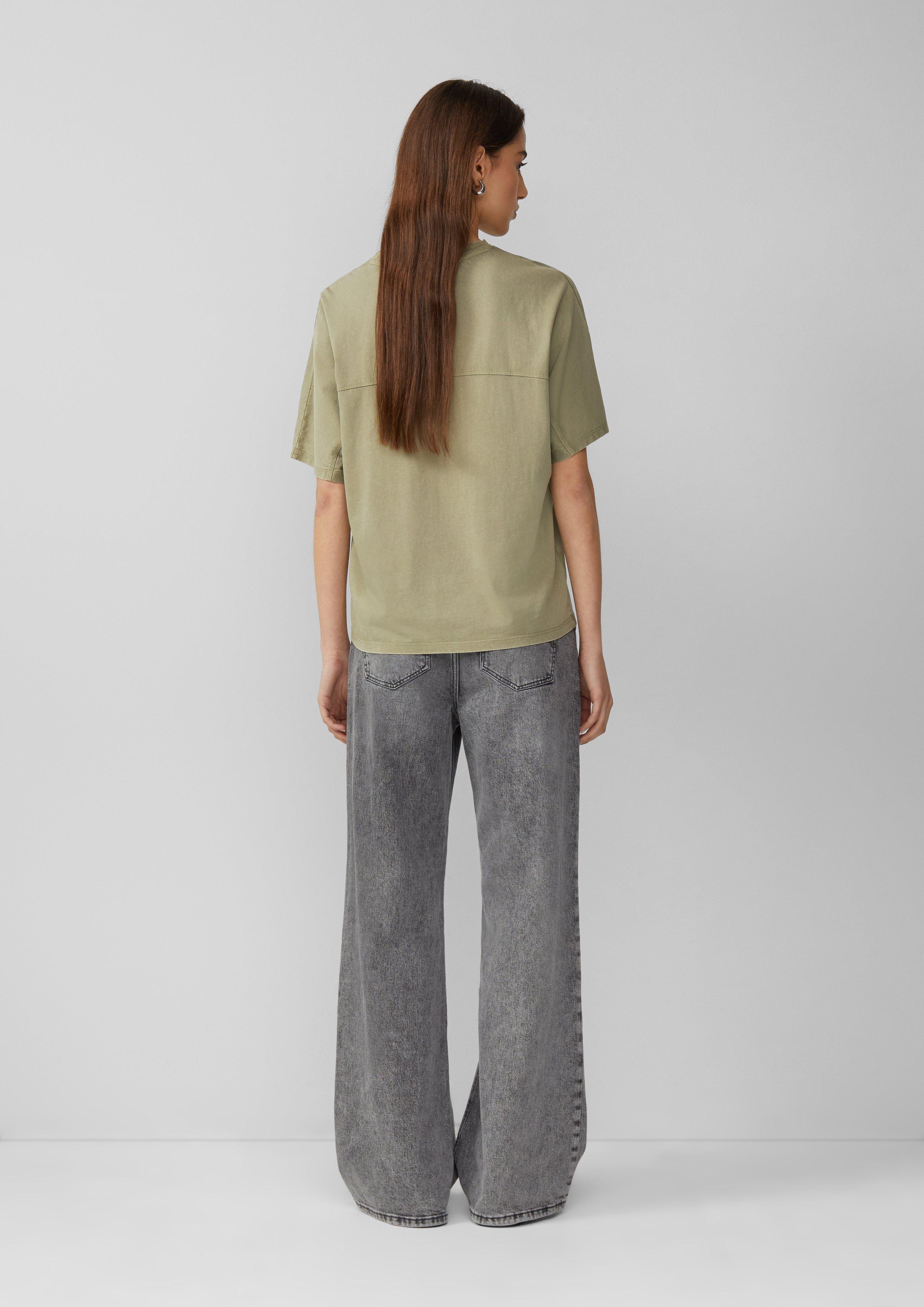 T-Shirt in 72D0 & 99D0