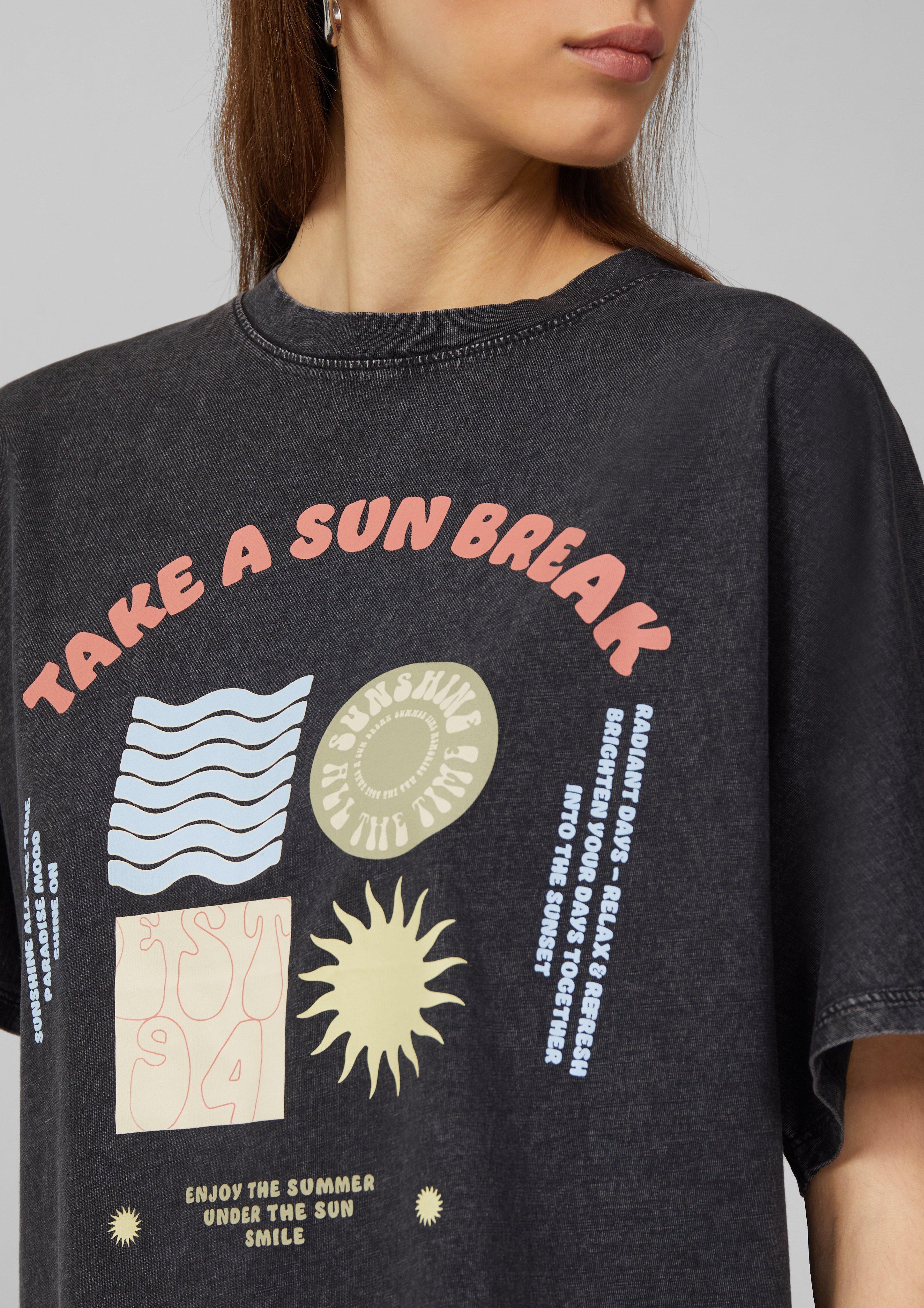 T-Shirt in 99D0 & 72D0