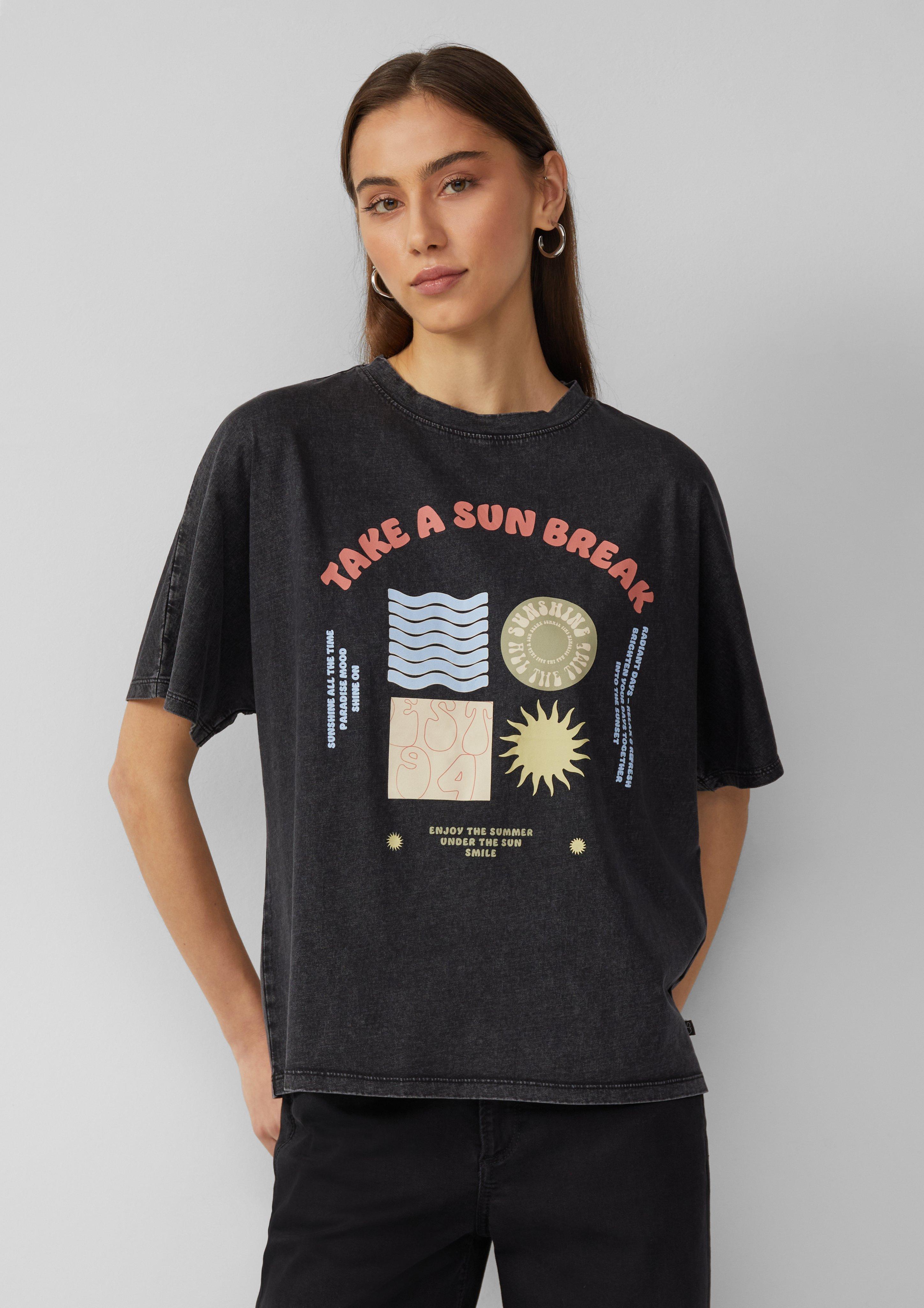 T-Shirt in 99D0 & 72D0