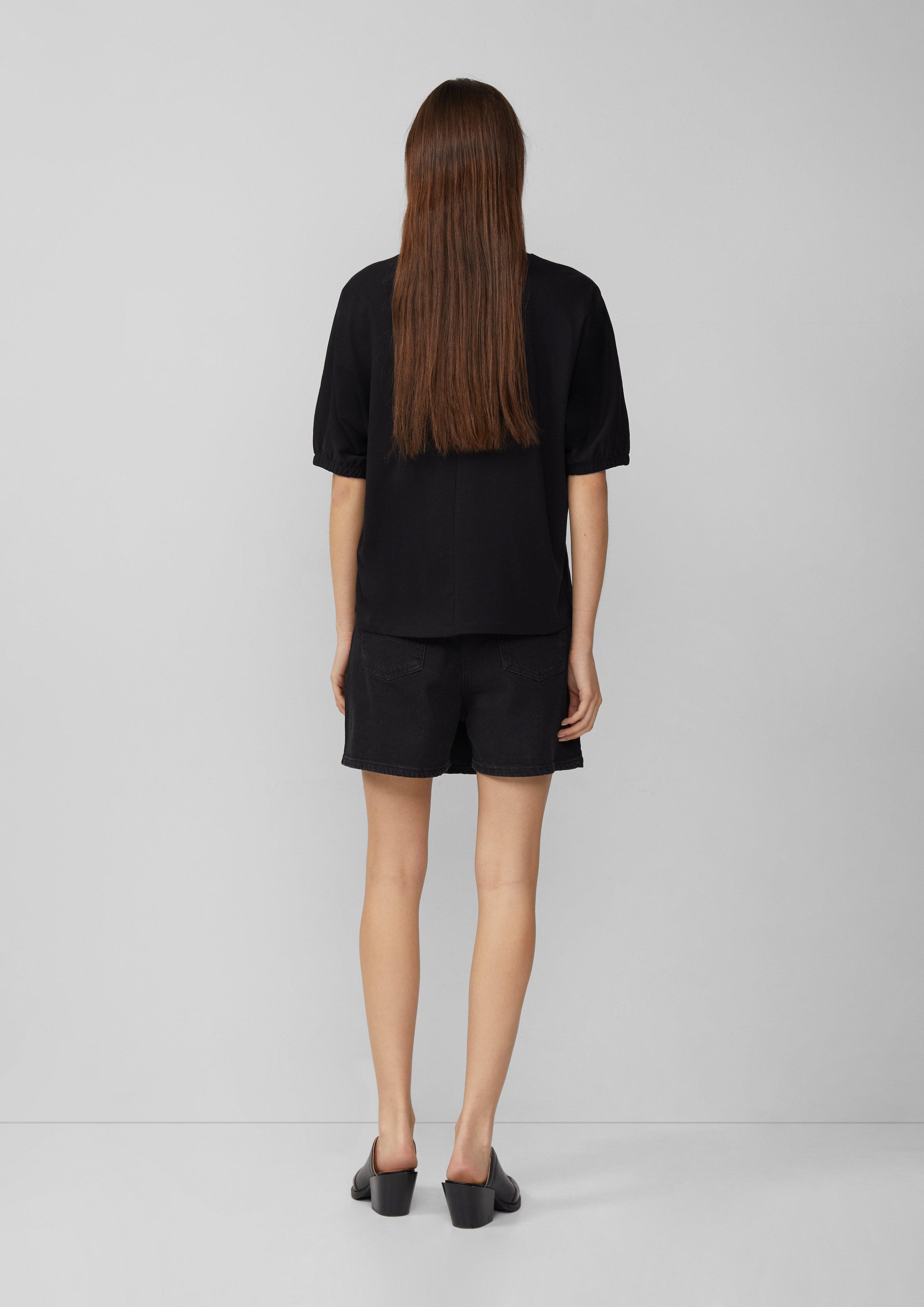 T-Shirt in 9999 & 0200