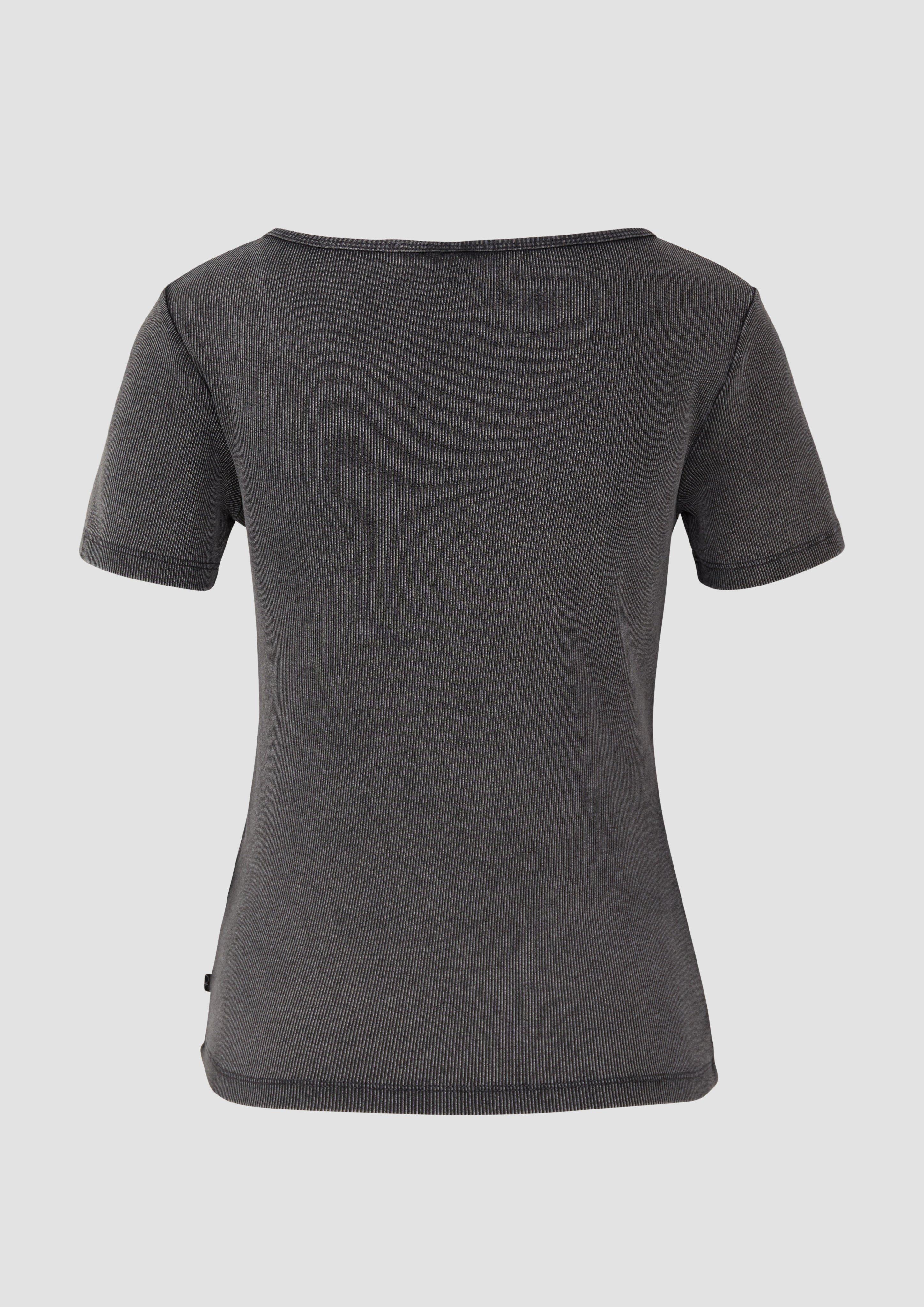 T-shirt in 9999 & 4762